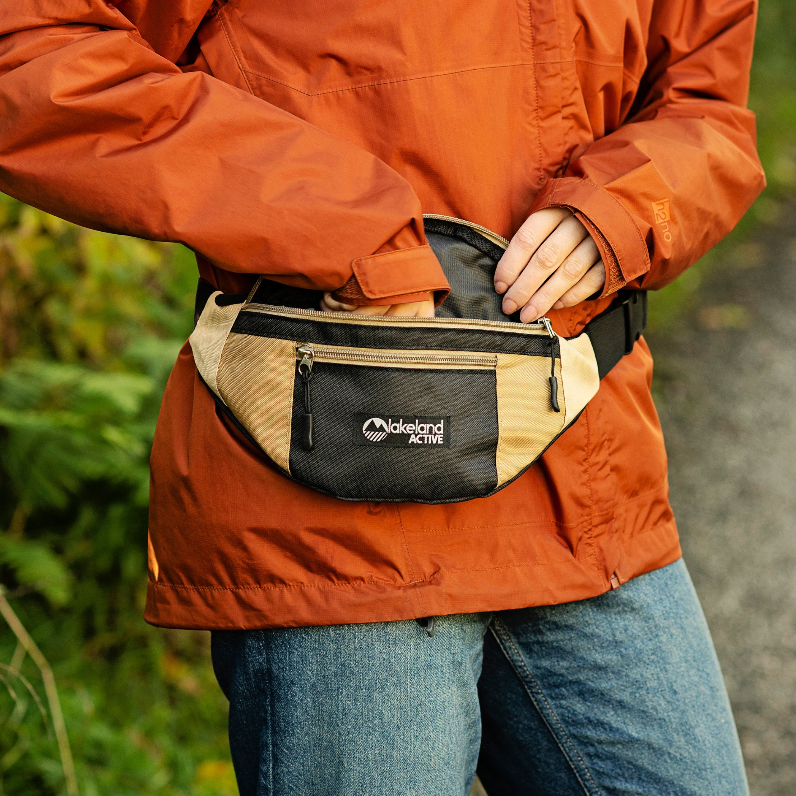 Mossband Lightweight 1.5L Bum Bag Waist Pack - Perfect for Travel, Hiking, Running & Outdoor Activities