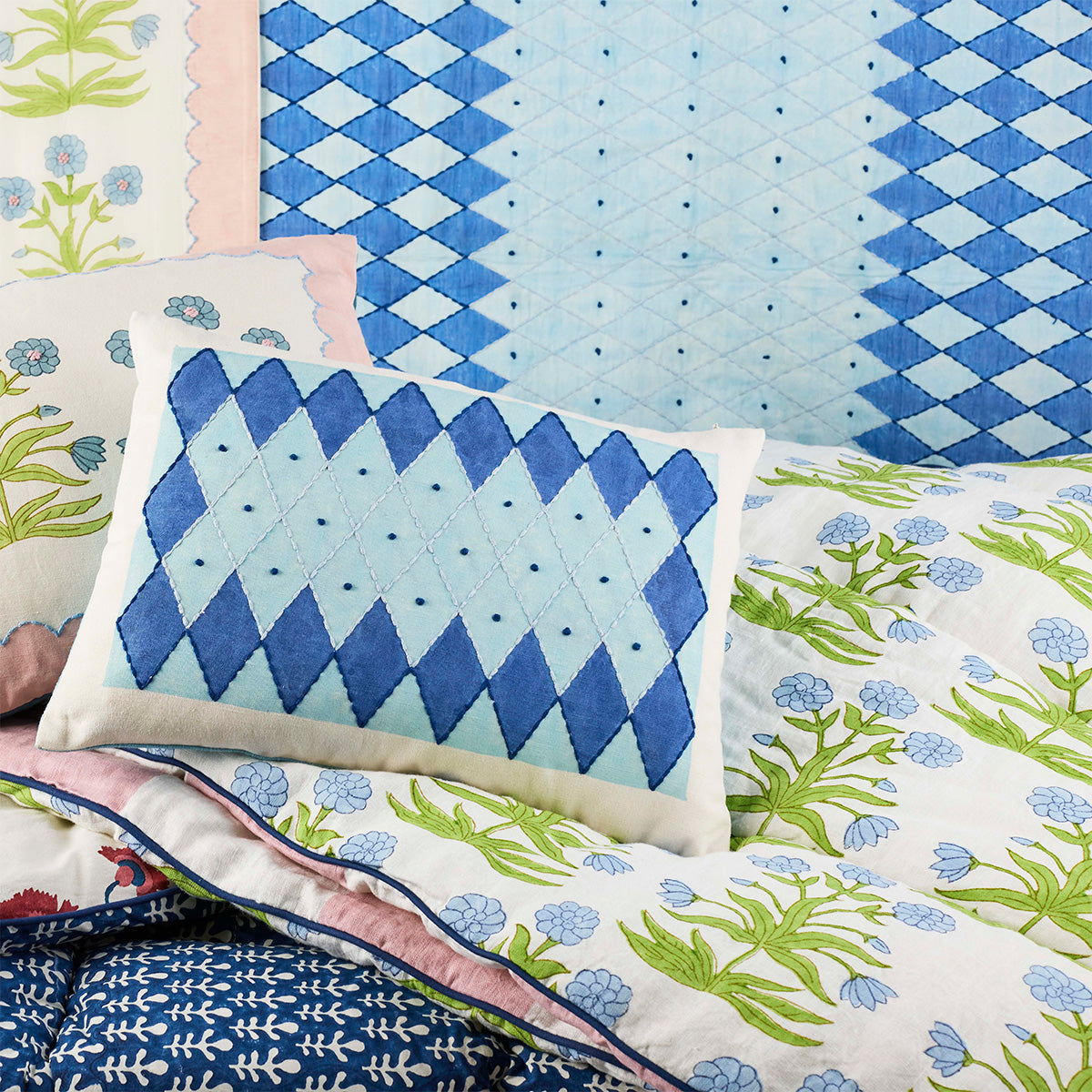 Premium Eiderdown Mughal Sky Pistachio Single Duvet - Ultra Soft & Hypoallergenic for Cozy Bedroom Comfort
