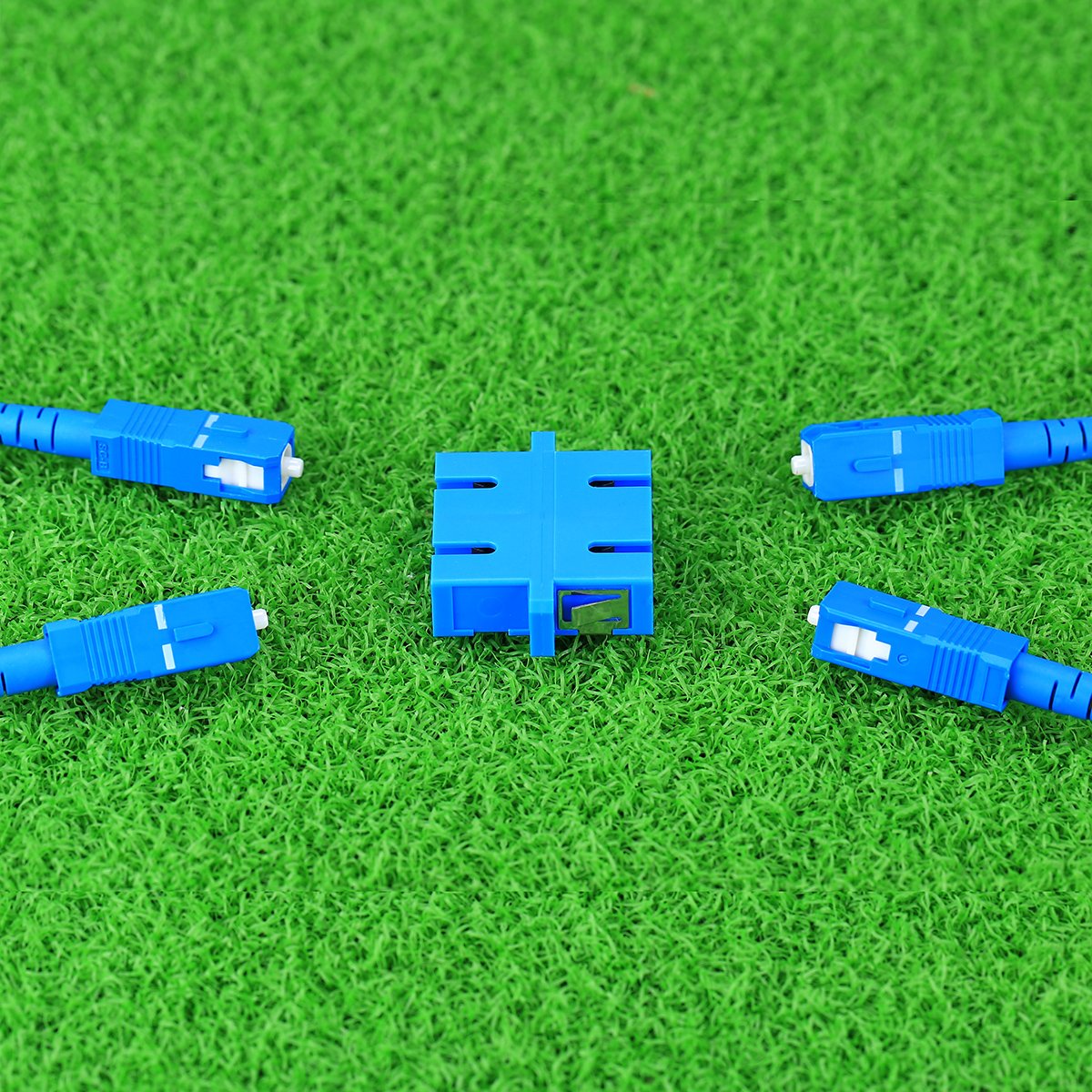 SC to SC Singlemode Duplex Fiber Optic Coupler Adapter - 500 Pack for High-Speed Network & Telecom Applications