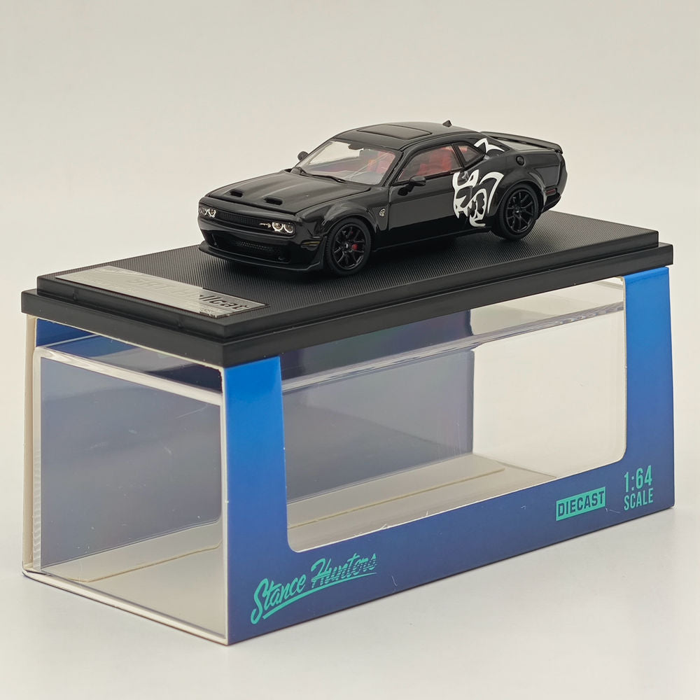 1:64 Scale SH Dodge SRT Hellcat Muscle Sports Car - Black Diecast Model for Collectors | Perfect for Display, Gifts, and Racing Enthusiasts
