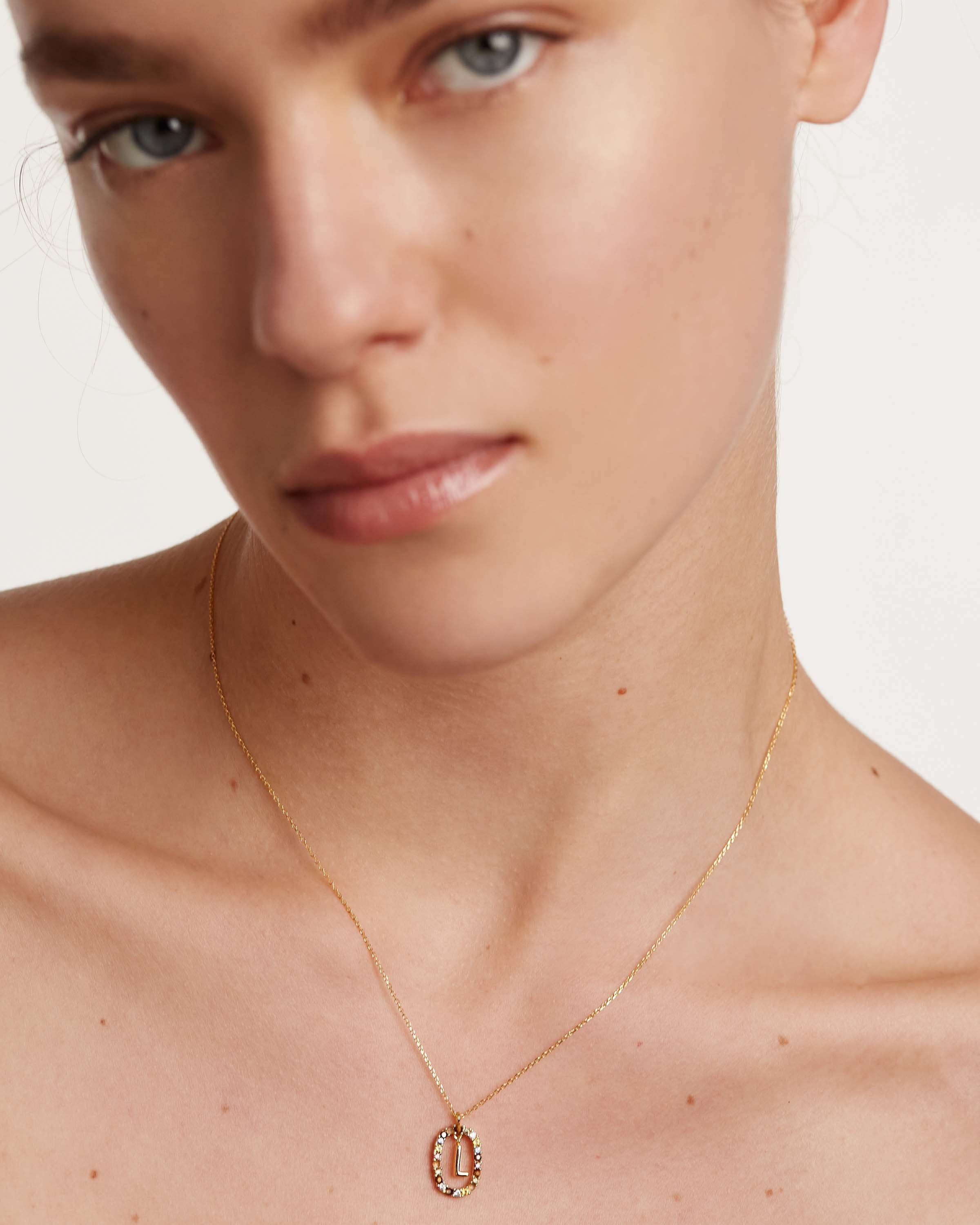 Letter L Necklace - Personalized Initial Pendant for Women & Girls - Elegant Gold & Silver Jewelry Gift for Birthday, Christmas & Valentine's Day - Perfect for Everyday Wear & Special Occasions