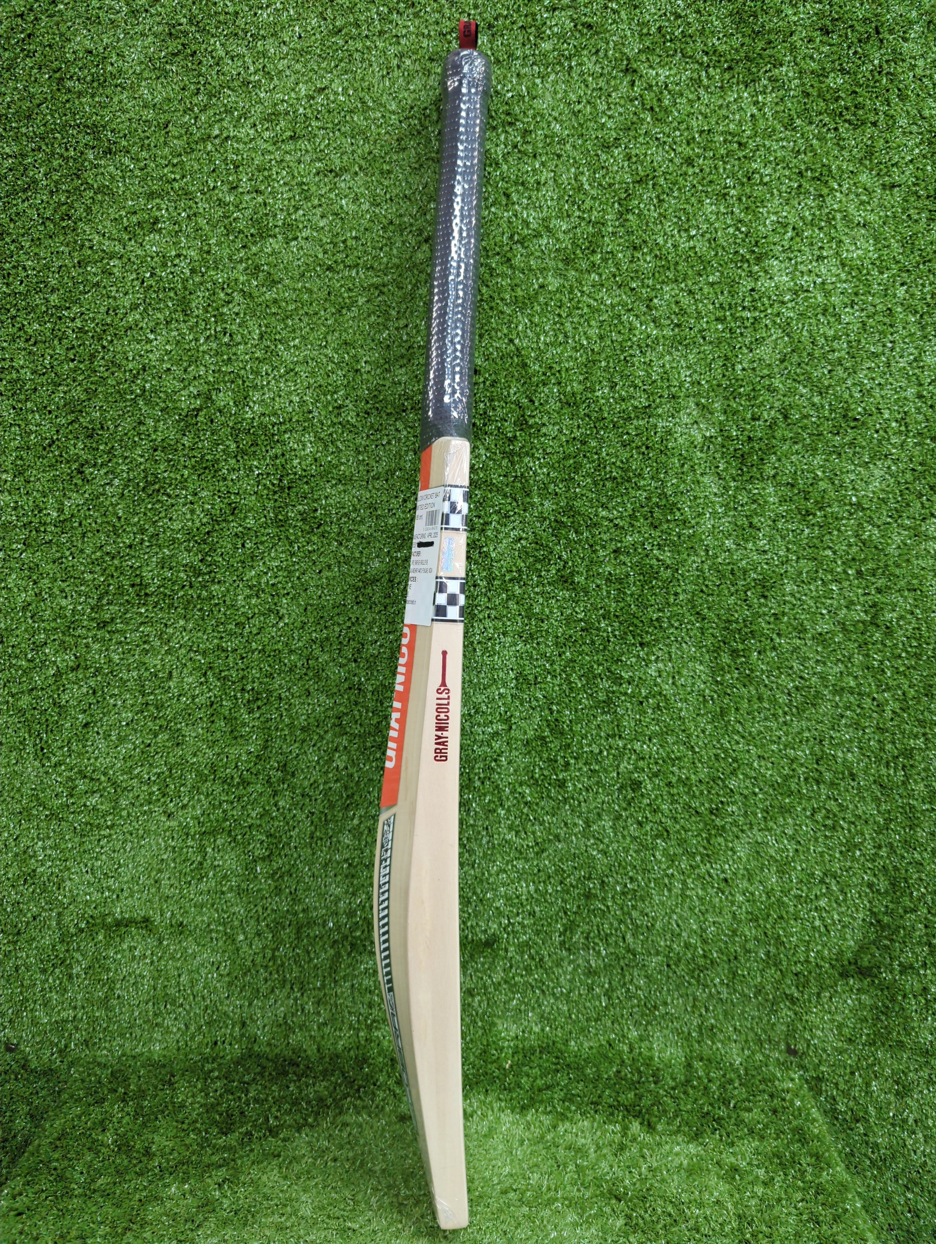 Premium Gray Nicolls Cobra Limited Edition English Willow Cricket Bat | Handcrafted for Performance | Perfect for Professional Matches & Training Sessions