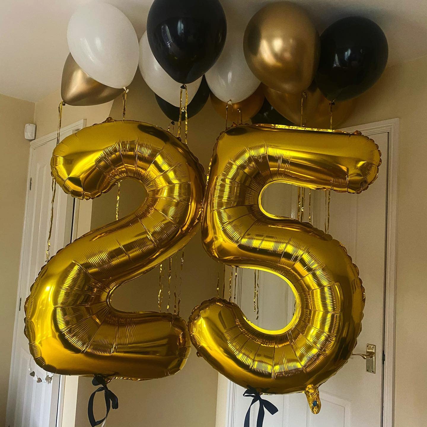 40 Inch Gold Number 25 Balloons - Giant Jumbo Foil Mylar Helium Balloons for Birthday Parties, Anniversaries & Special Events - Perfect for 25th Birthday Decorations, Graduation Celebrations & Milestone Occasions