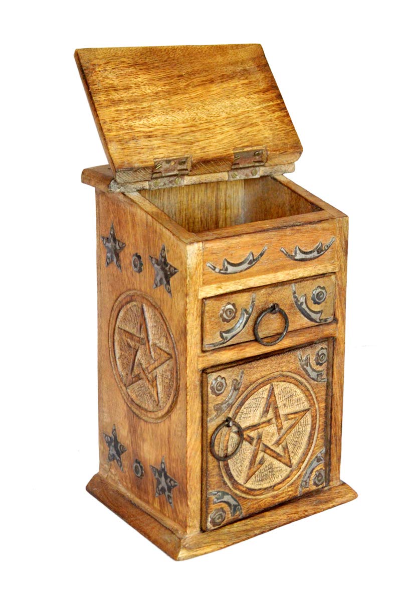 ETROVES Handcrafted Wooden Jewelry Box for Women - Rustic Jewelry Organizer with Decorative Iron Accents, 3-Compartment Keepsake Box for Earrings, Rings & Bracelets - Perfect for Bedroom Vanity, Travel & Gift Giving (Brown)