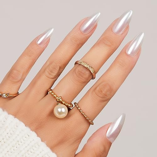 Pearl White
