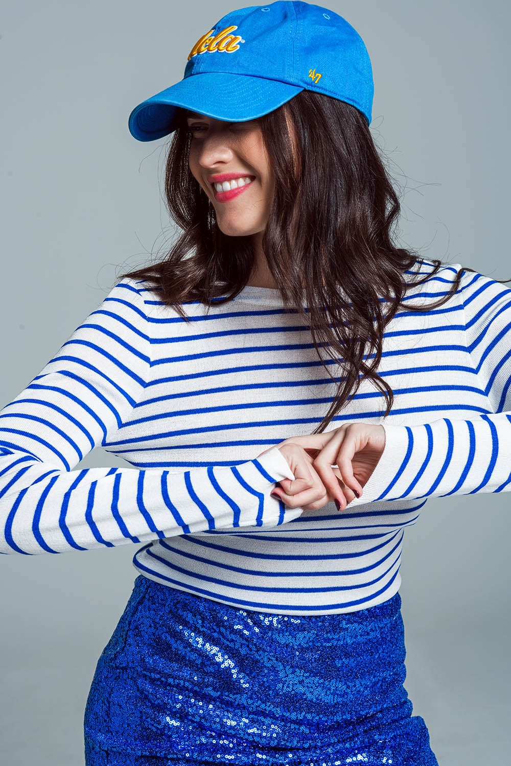 Blue Striped White Pull Fin - Perfect for Swimming, Snorkeling, and Water Sports Training