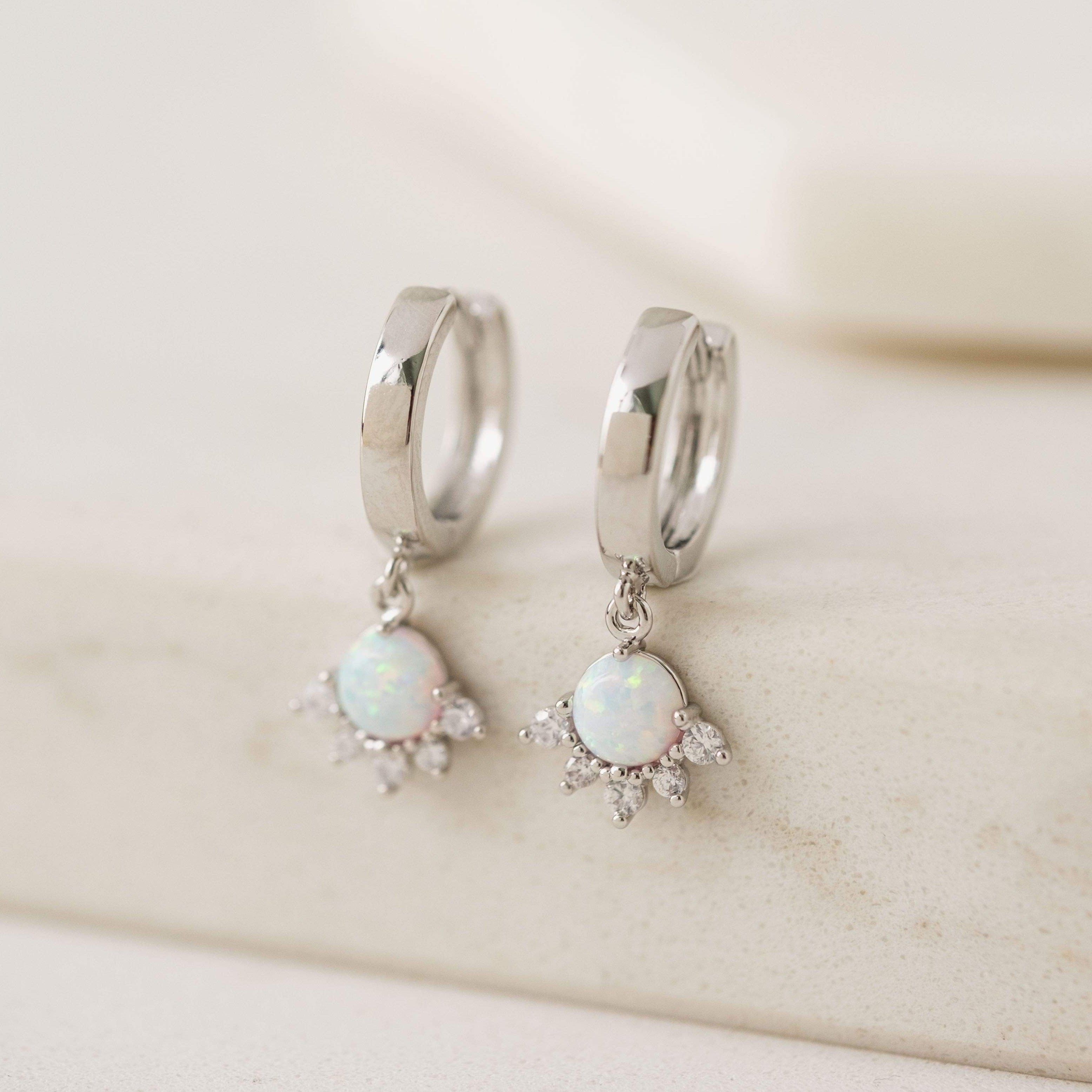 Silver/Opal