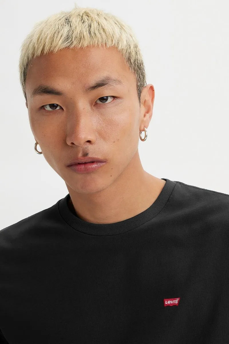 Levi's The Original Tee - Classic Crew Neck T-Shirt for Men (Jet Black) | Casual Wear, Everyday Outfits & Layering Essential