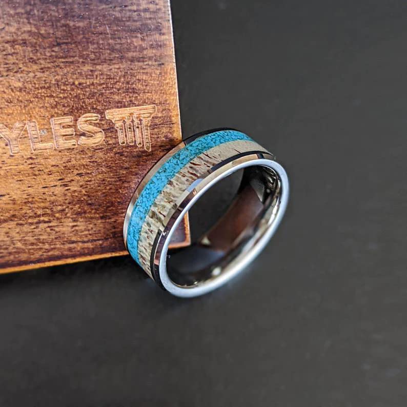 Men's Silver Turquoise Antler Wedding Band - 8mm Rustic Tungsten Ring with Beveled Edges - Unique Anniversary Gift for Him - Perfect for Outdoor Enthusiasts & Nature Lovers