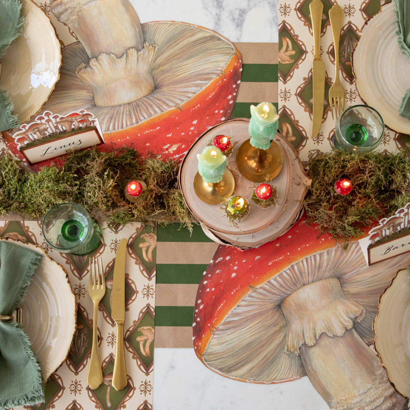 Eco-Friendly Die-Cut Mushroom Placemat for Dining Table - Perfect for Kitchen, Party, and Home Decor