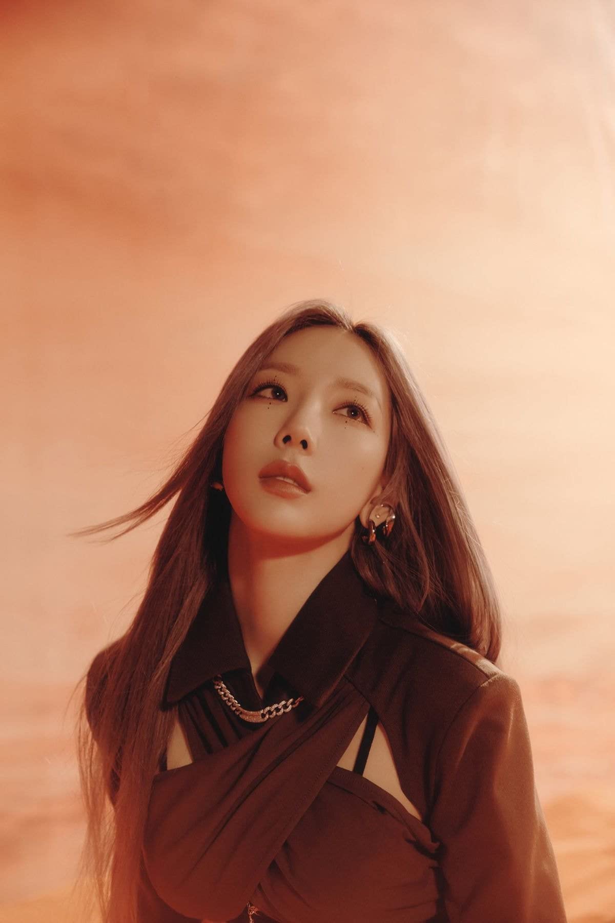 TAEYEON INVU 3rd Album Limited Edition Cassette Tape + 16p Booklet + Tracking Number | Kpop Merchandise | Sealed Collectible | Perfect for Kpop Fans & Music Collectors