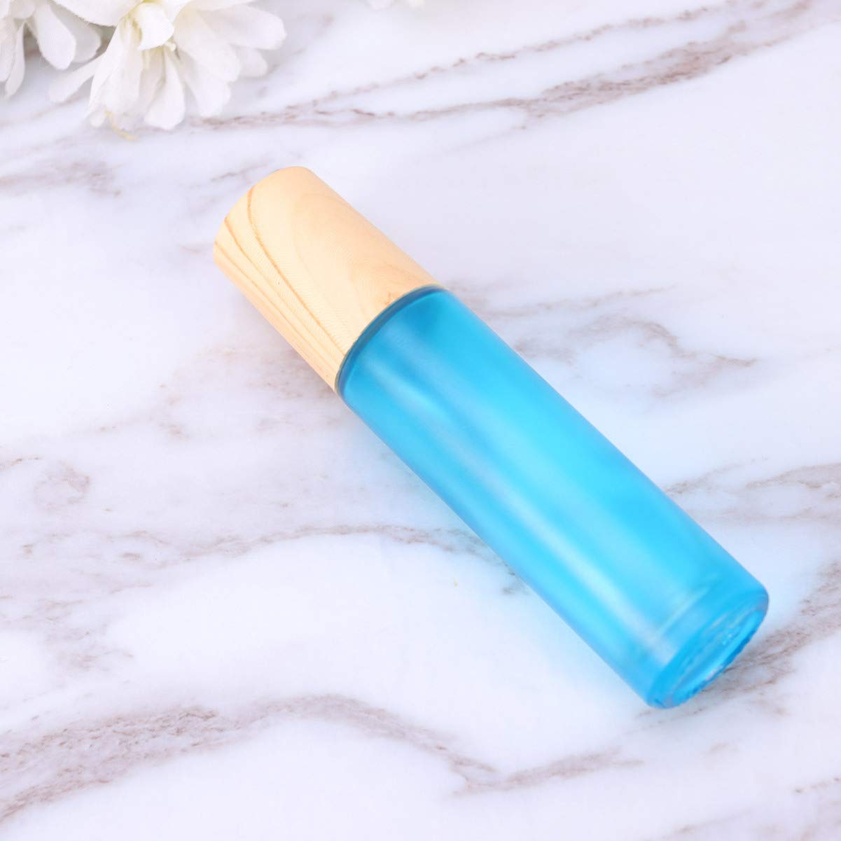 HEALLILY 5-Piece Small Essential Oil Bottles Set - 5ml Glass Vials with Wooden Lids for Perfume, Aromatherapy, DIY Blends - Perfect for Travel, Gifts & Home Fragrance