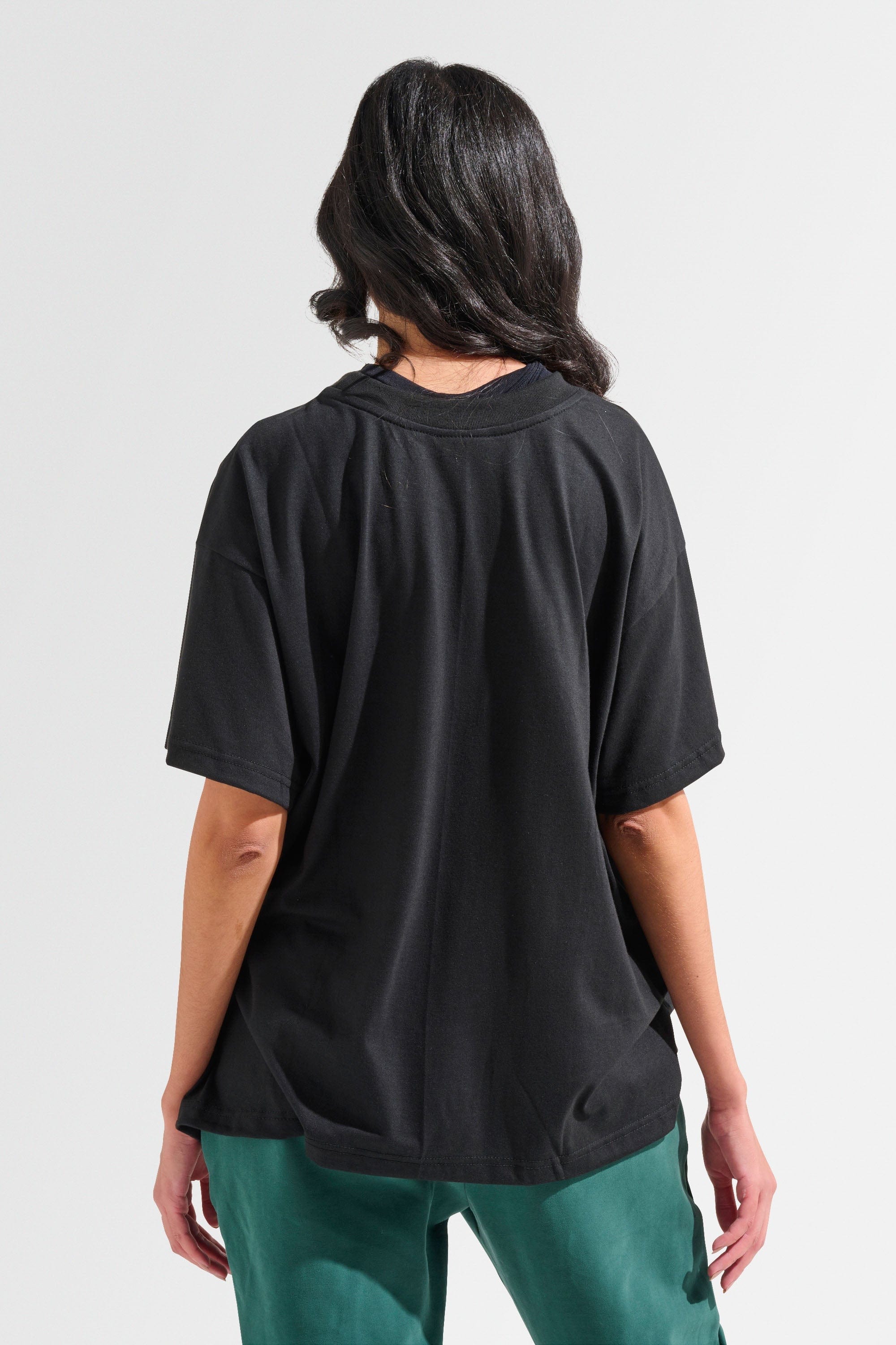 Oversized T-Shirt for Women - Soft Cotton Relaxed Fit Tee - Black Casual Shirt for Everyday Wear, Lounge & Street Style