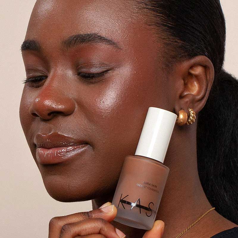 KASH Beauty Aura Skin Radiant Foundation - Lightweight Liquid Makeup with SPF 15, Full Coverage & Natural Finish for Flawless Look | Perfect for Daily Wear, Special Occasions & Photography