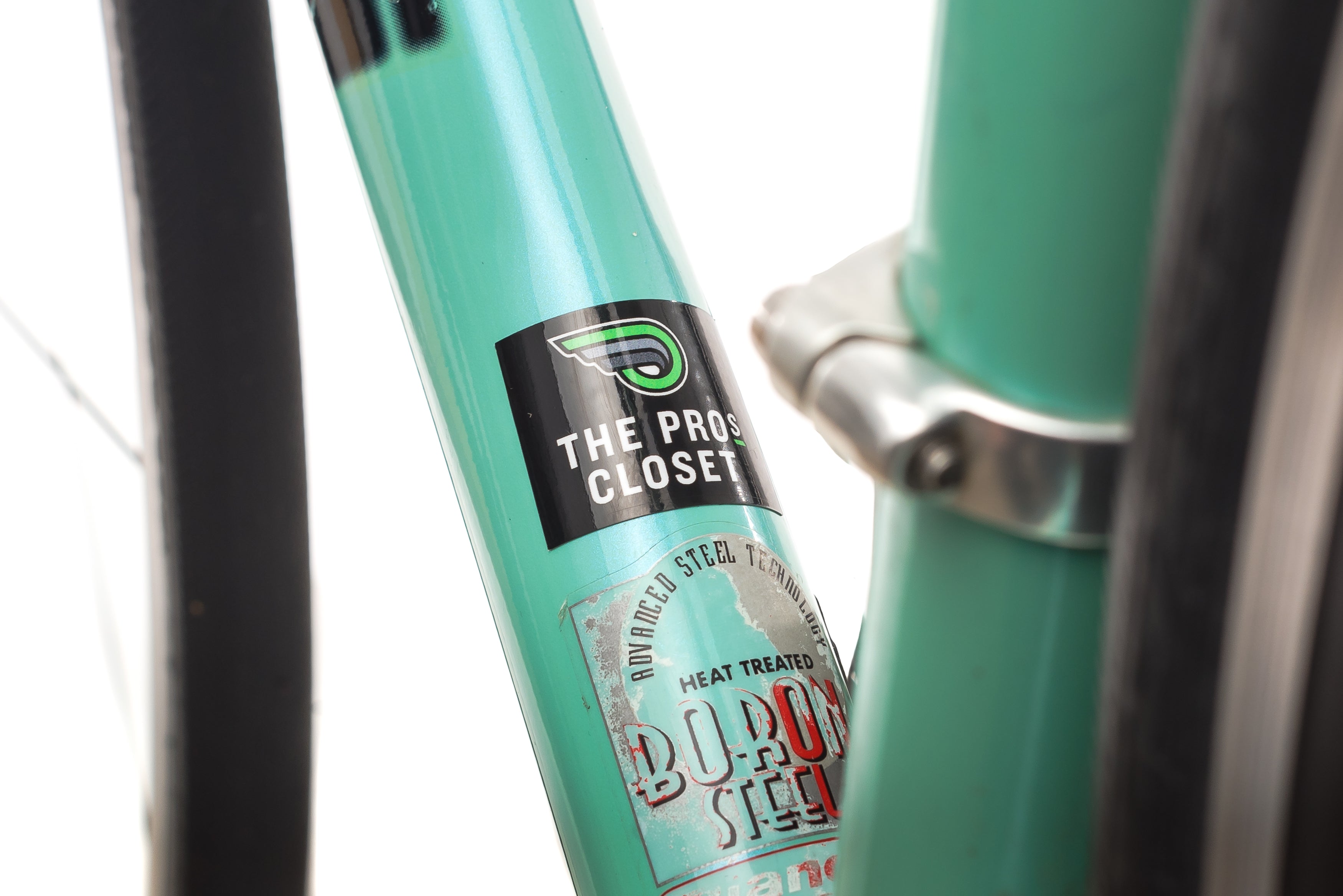 Bianchi EV Boron 53cm Road Bike - Lightweight Aluminum Frame, Shimano Components for Speed & Performance | Perfect for Commuting, Racing & Long-Distance Cycling