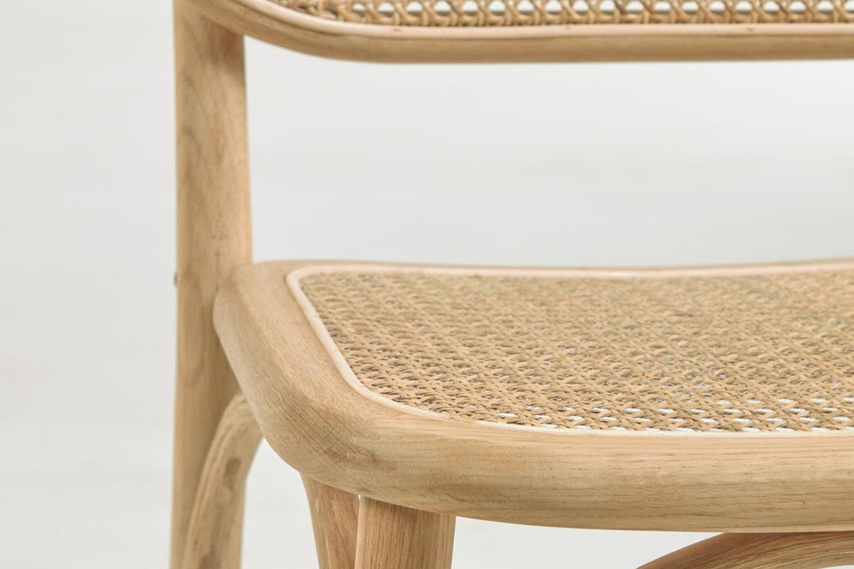 Como Dora Chair - Modern Accent Chair for Living Room, Bedroom & Office - Stylish Upholstered Armchair with Wooden Legs - Perfect for Reading, Relaxing & Home Decor