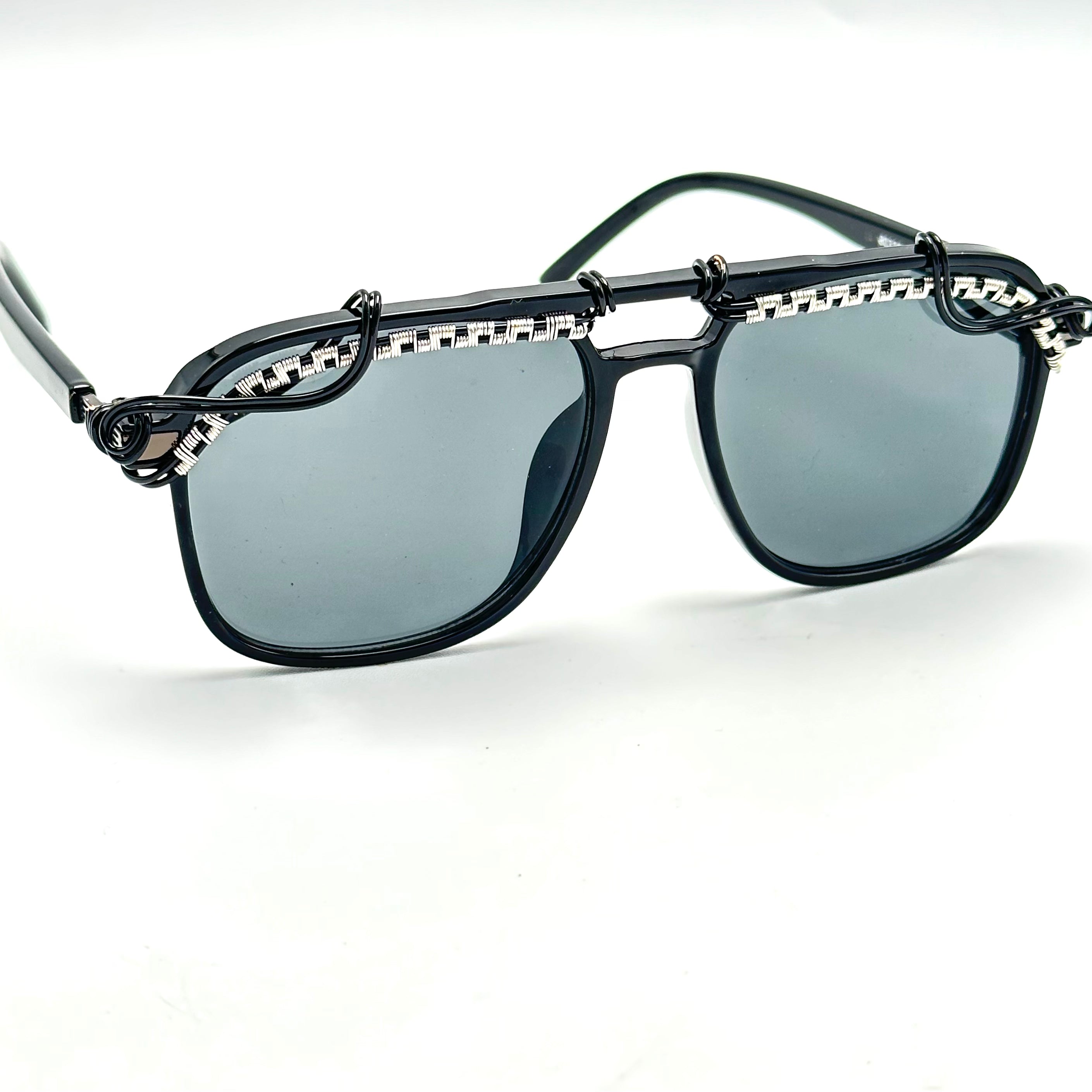Aviator Black Silver Sunglasses - Polarized UV Protection for Men & Women - Perfect for Driving, Travel & Outdoor Activities
