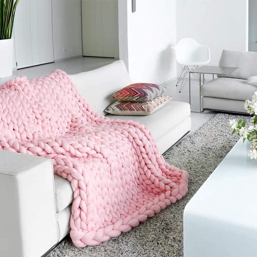 Handmade Chunky Knit Blanket - Soft & Cozy Large Braided Throw Blanket for Bed, Sofa & Chair - 100x120cm Black - Perfect for Winter Nights, Home Decor & Gift Giving