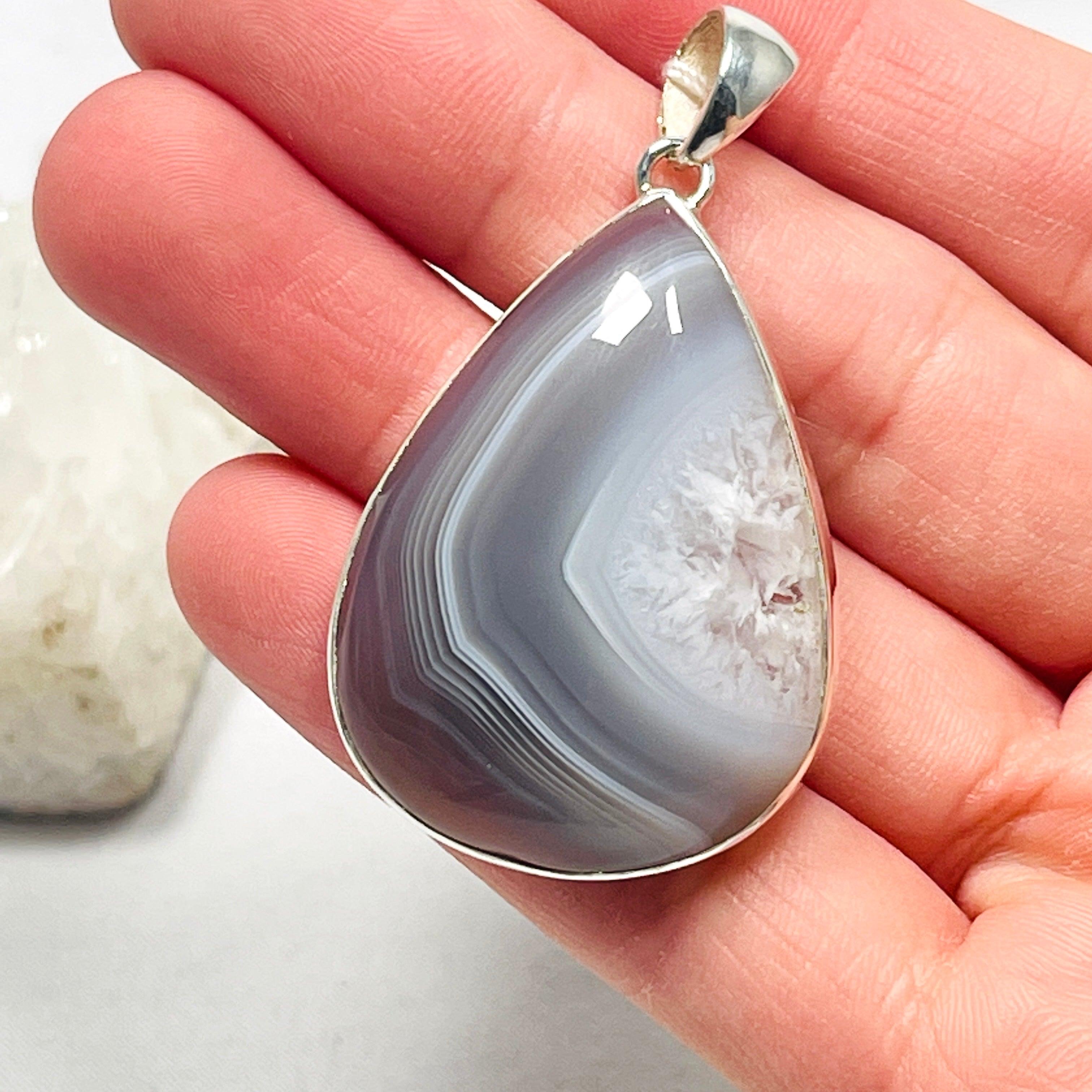 Botswana Agate Teardrop Pendant Necklace KPGJ3567 - Elegant Gemstone Jewelry for Women, Perfect for Everyday Wear & Special Occasions