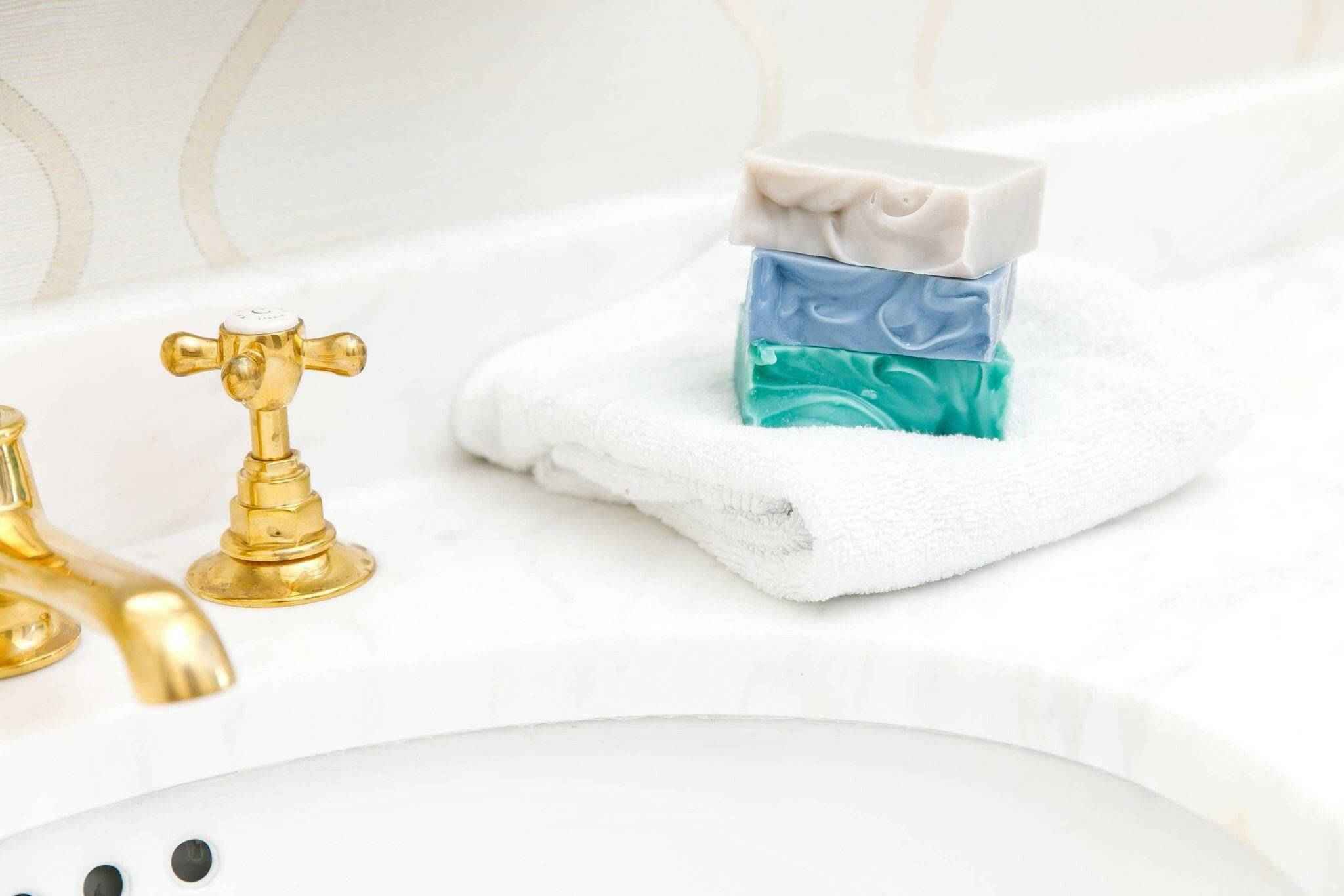 Calm Coastal Bar Soap - Natural Handmade Soap with Sea Salt & Essential Oils for Relaxing Bath & Shower - Perfect for Spa, Self-Care & Gift Giving