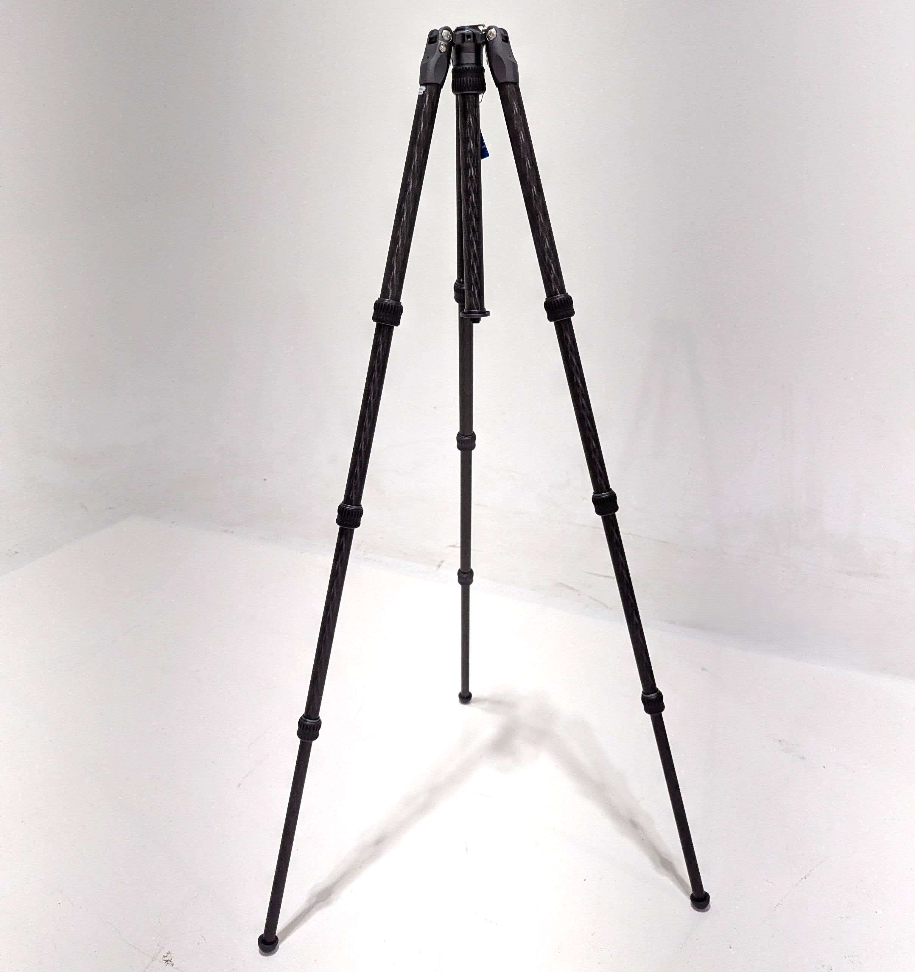 Benro Rhino Two Series Carbon Fiber Tripod - Lightweight & Durable Travel Tripod for DSLR Cameras | Perfect for Outdoor Photography, Hiking & Travel Adventures