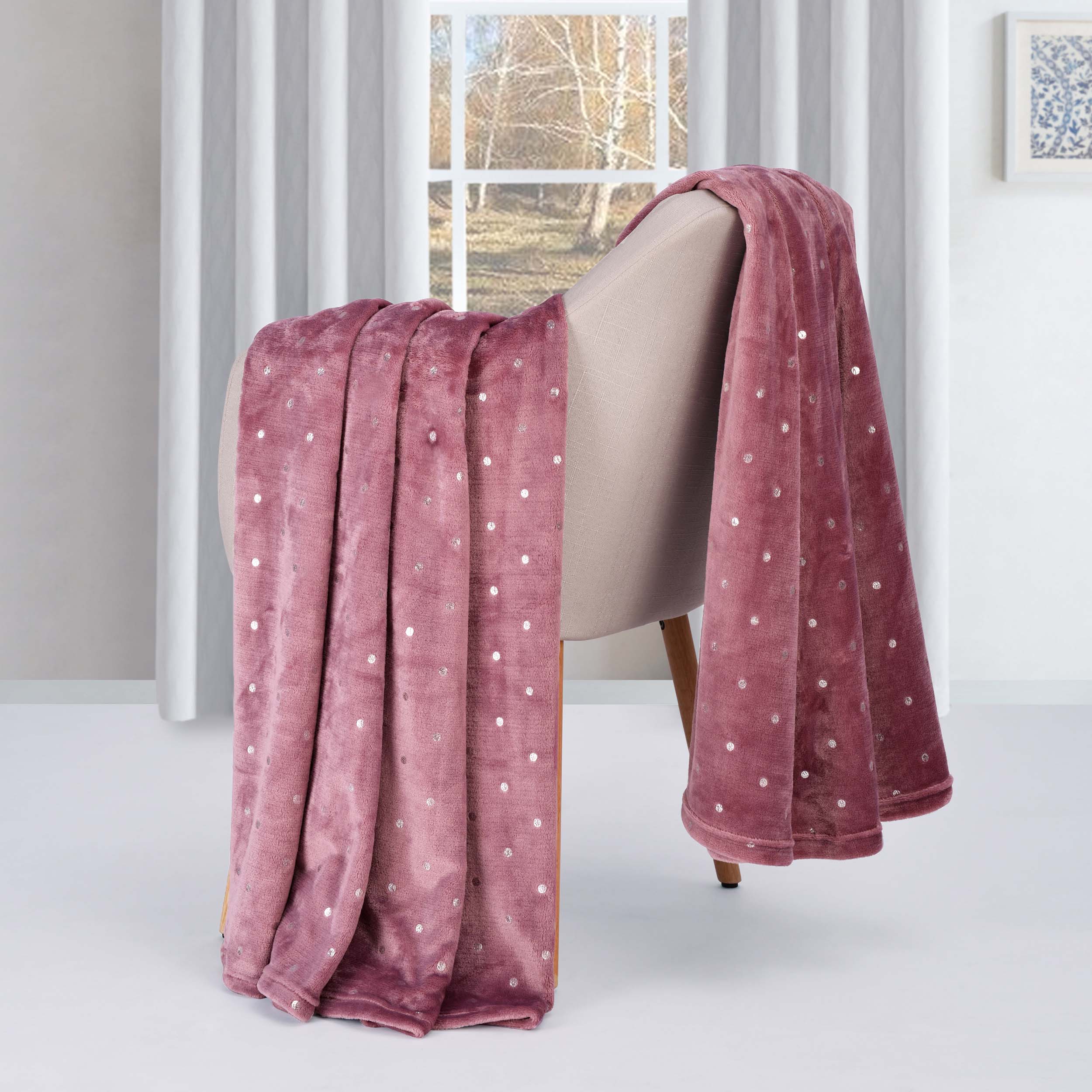 CozySoft Fleece Plush Blanket - Medium Weight, Ultra Soft & Fluffy - Perfect for Sofa, Bed, Couch & Home Decor - Warm Throw Blanket for Winter, Gifts & Cozy Nights