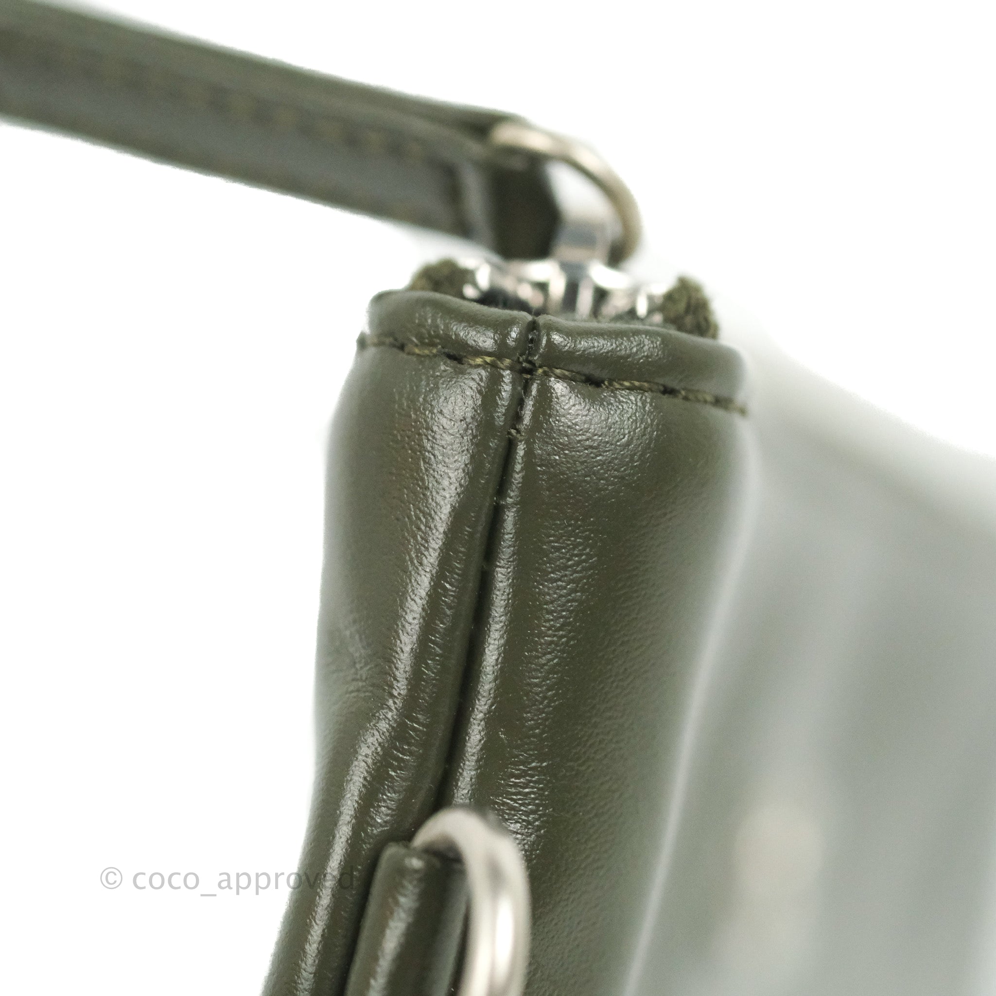 Chanel 22 Medium Handbag in Army Green Shiny Calfskin Leather with Ruthenium Hardware - Luxury Crossbody Bag for Women, Perfect for Work, Travel & Evening Events