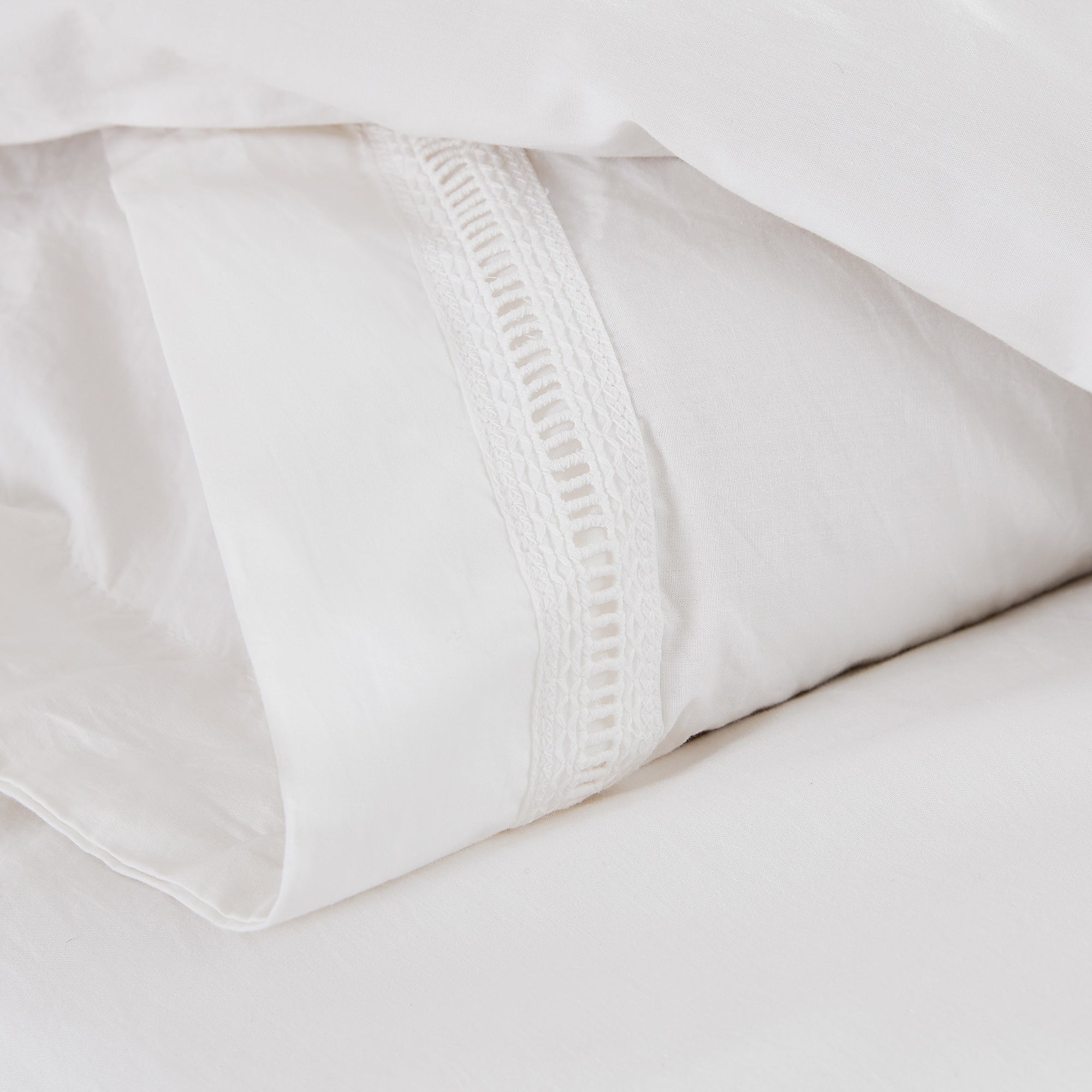 Doris Eyelet Inset Trim Cotton Duvet Cover Set - Queen Size Bedding Set with Pillowcases - Breathable Soft Duvet Cover for Bedroom, Guest Room & Dorm Decor