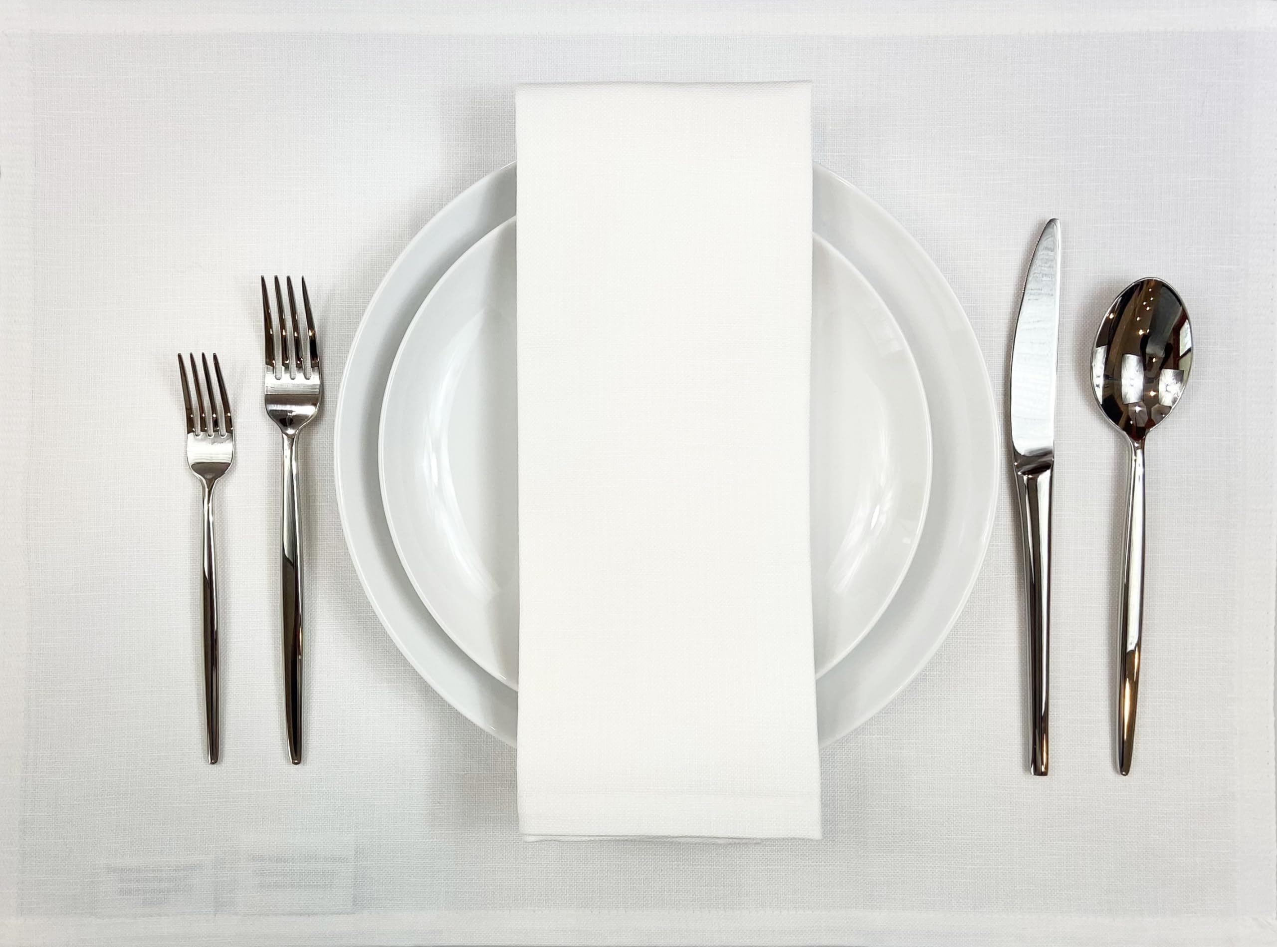 Premium Italian Cotton & Linen Placemats Set of 4 - 20x14 Inch Washable Table Mats for Dining, Kitchen & Entertaining - Carlo Lamperti Minimalist Fabric Place Mats (56% Cotton 44% Linen)