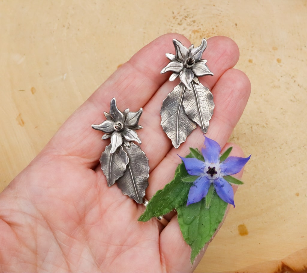 Borage Flower & Leaf Earrings - Handmade Botanical Jewelry for Women - Perfect for Boho, Nature-Inspired & Festival Outfits