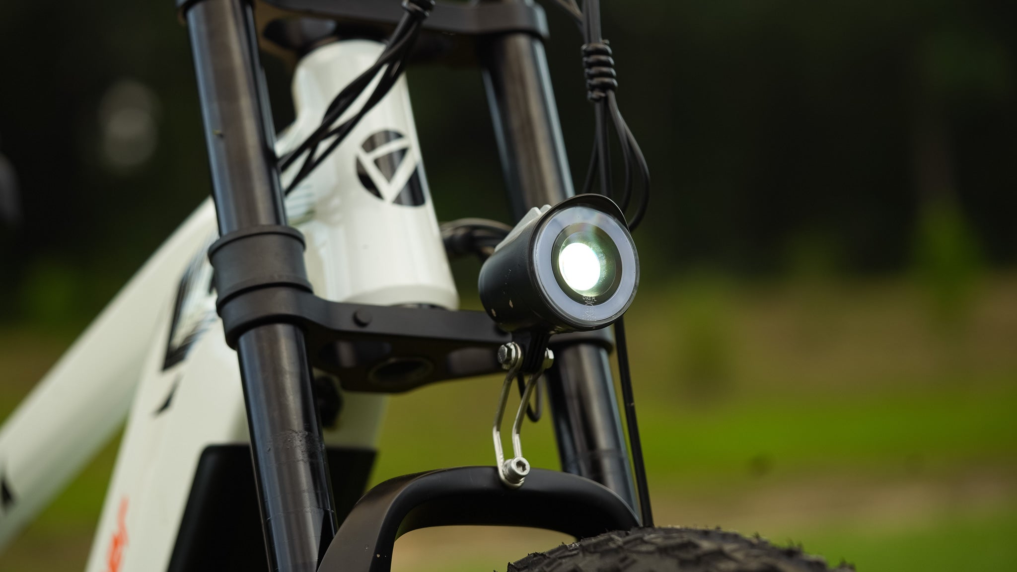 Cyrusher Ranger 750W All-Terrain Electric Mountain Bike - 28 MPH Top Speed, 56 Mile Range - Perfect for Off-Road Trails, Commuting & Adventure Riding