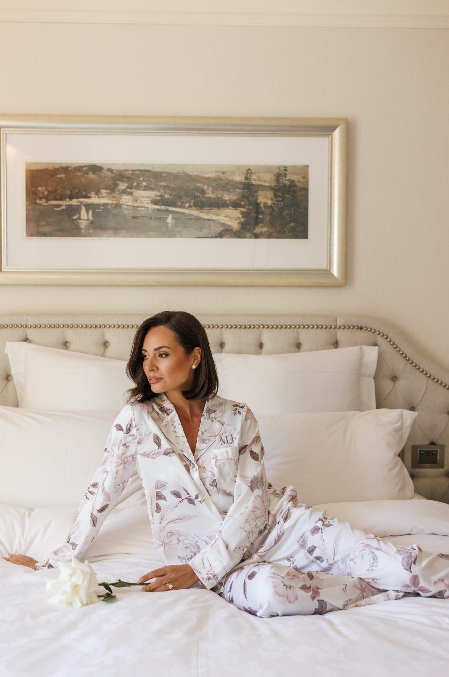 Elegant Satin Floral Bridesmaid Pajama Set - Long Sleeve Loungewear for Wedding Party, Bridal Shower & Sleepwear - Soft & Comfortable Sleepwear for Women