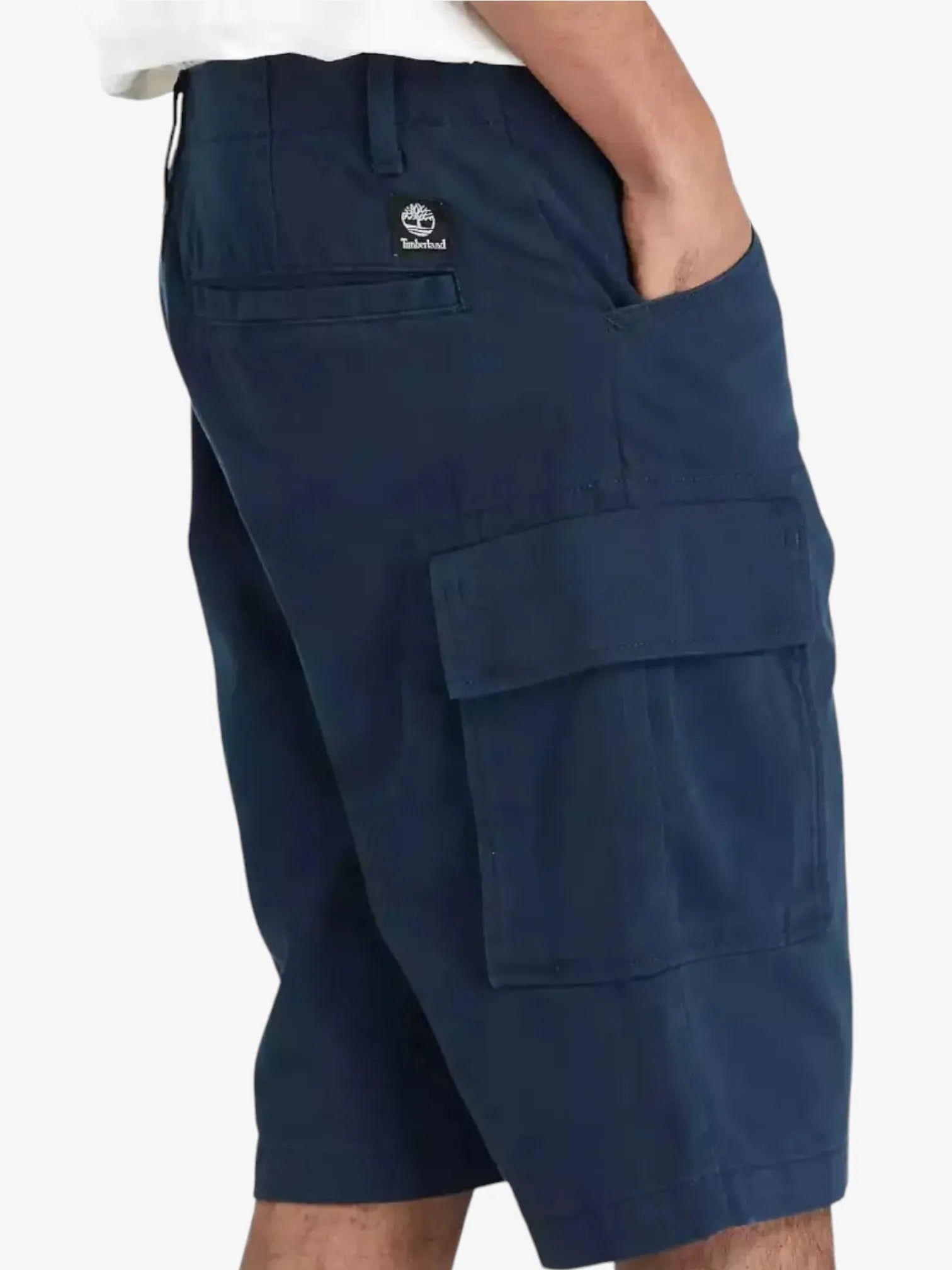 Timberland Men's Bermuda Twill Cargo Shorts in Dark Blue - Comfortable Casual Wear for Outdoor Adventures & Summer Travel