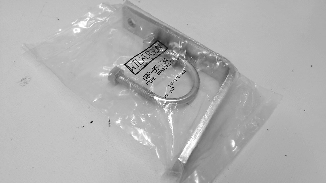 Sturdy Pipe Mounting Bracket for Secure Pipe Installation - Perfect for Plumbing, HVAC, and DIY Home Improvement Projects