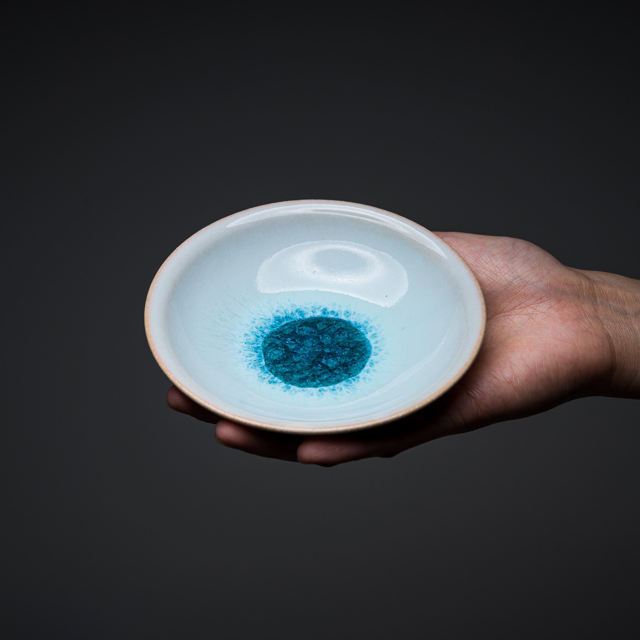 Tenryu Kiln Hagi Ware Small Plate 12cm Sky Blue - Handcrafted Japanese Ceramic Dish for Sushi, Desserts & Appetizers | Elegant Tableware for Home Dining & Gifts