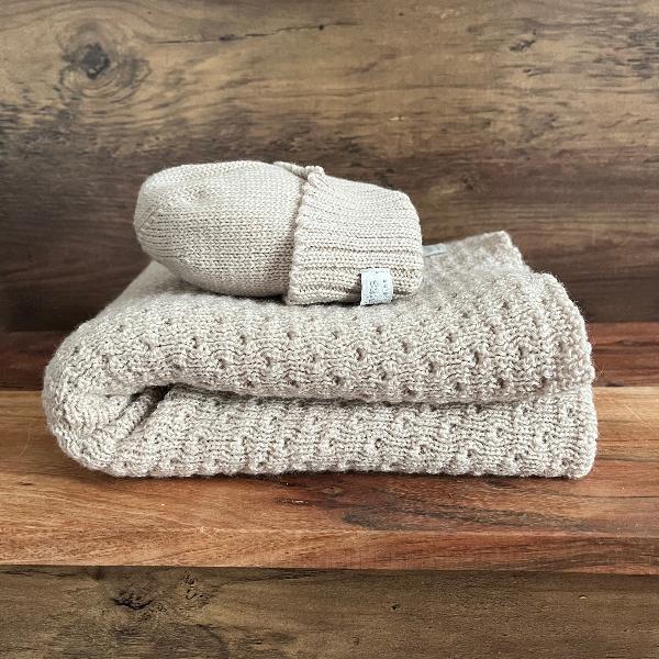 Premium Merino Wool Wrap & Beanie Set - Soft, Warm & Breathable for Winter Travel, Outdoor Activities & Cozy Home Wear