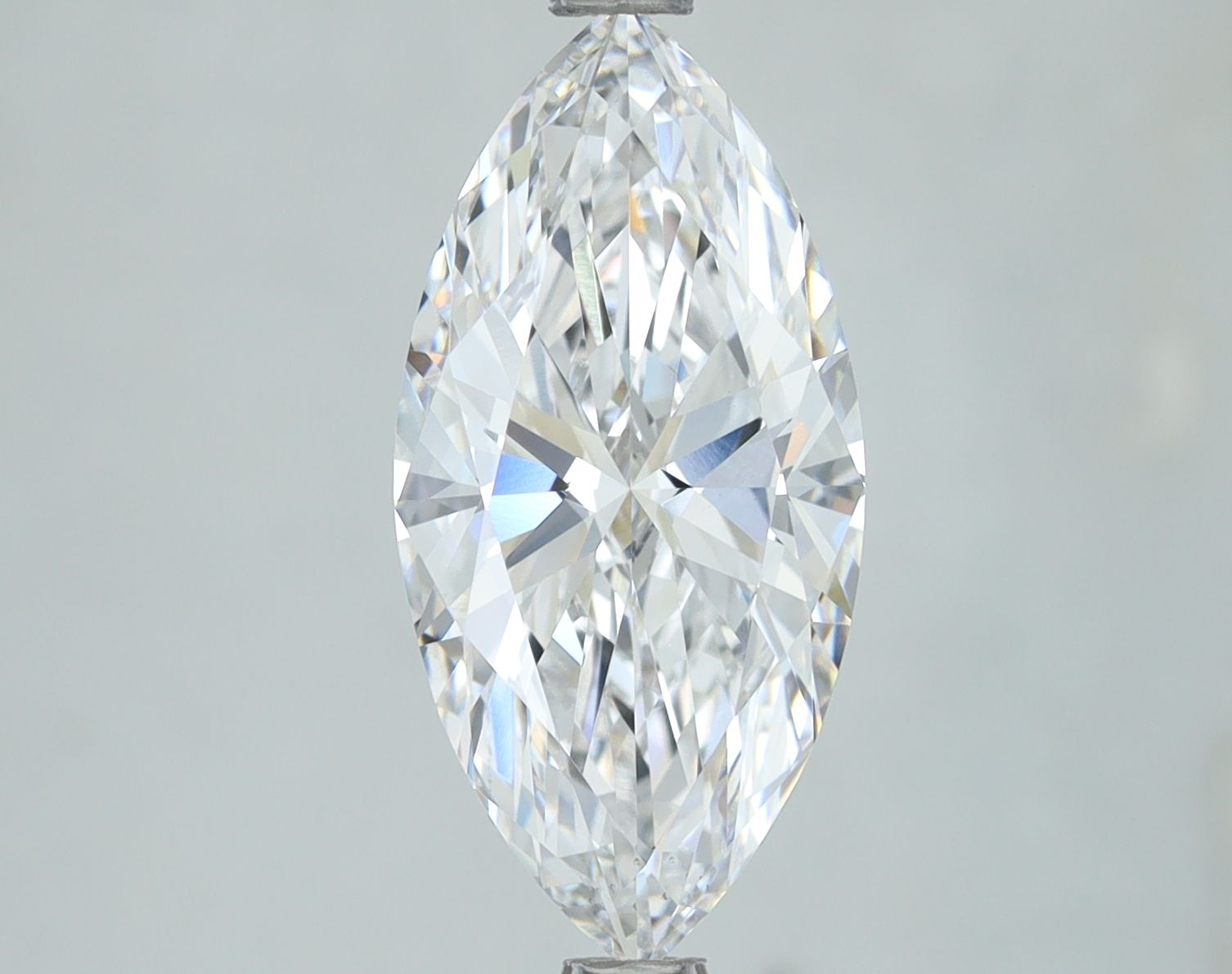 2.5 Carat E VS1 Marquise Lab-Grown Diamond - Elegant Engagement Ring for Women, Perfect for Proposals & Anniversaries