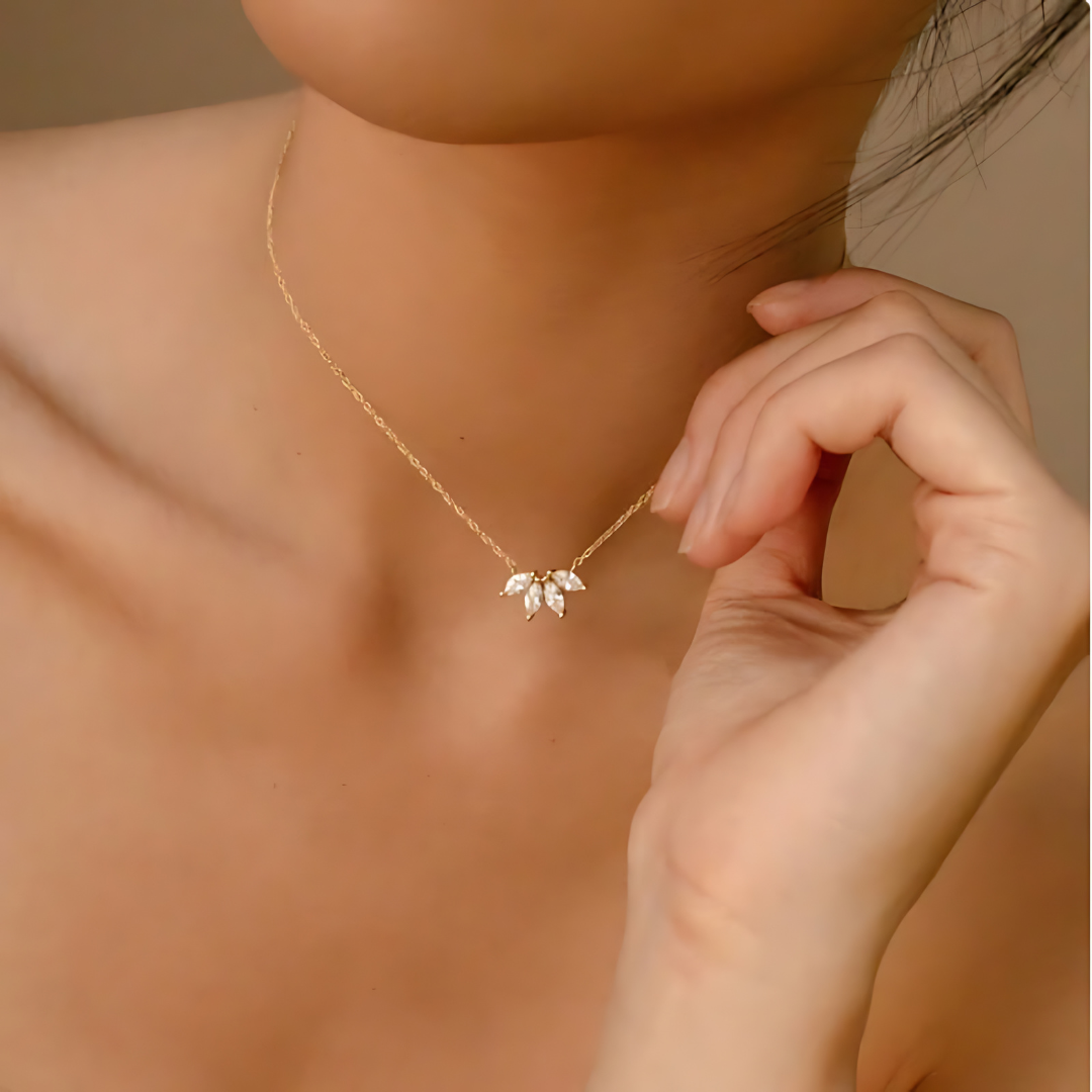Dainty Marquise Leaf Pendant Choker Necklace - Elegant Gold/Silver Layering Necklace for Women | Perfect for Date Night, Wedding & Everyday Wear | XL0177