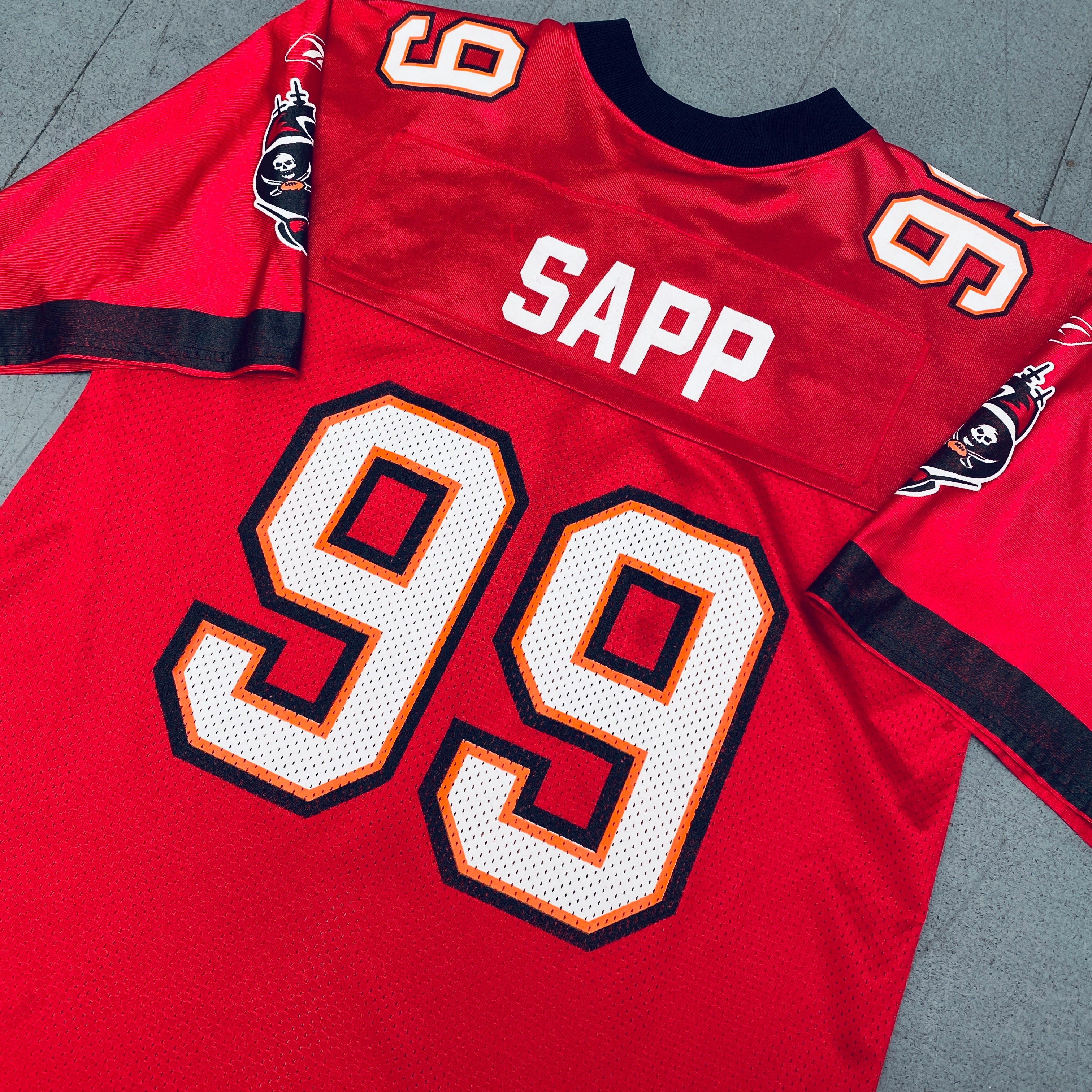 Warren Sapp Tampa Bay Buccaneers 2002-2003 Men's Jersey - Authentic NFL Football Jersey for Fans, Collectors & Game Day Outfits