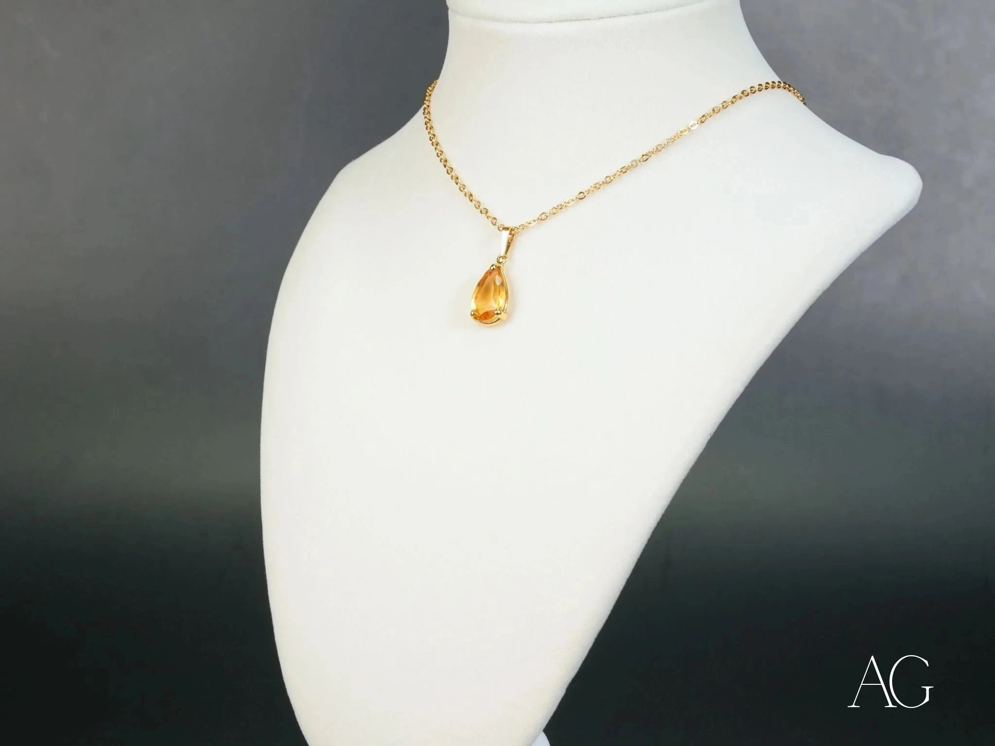 Golden Glow Pendant Necklace - Elegant 18K Gold Plated Jewelry for Women | Perfect for Parties, Weddings & Everyday Wear