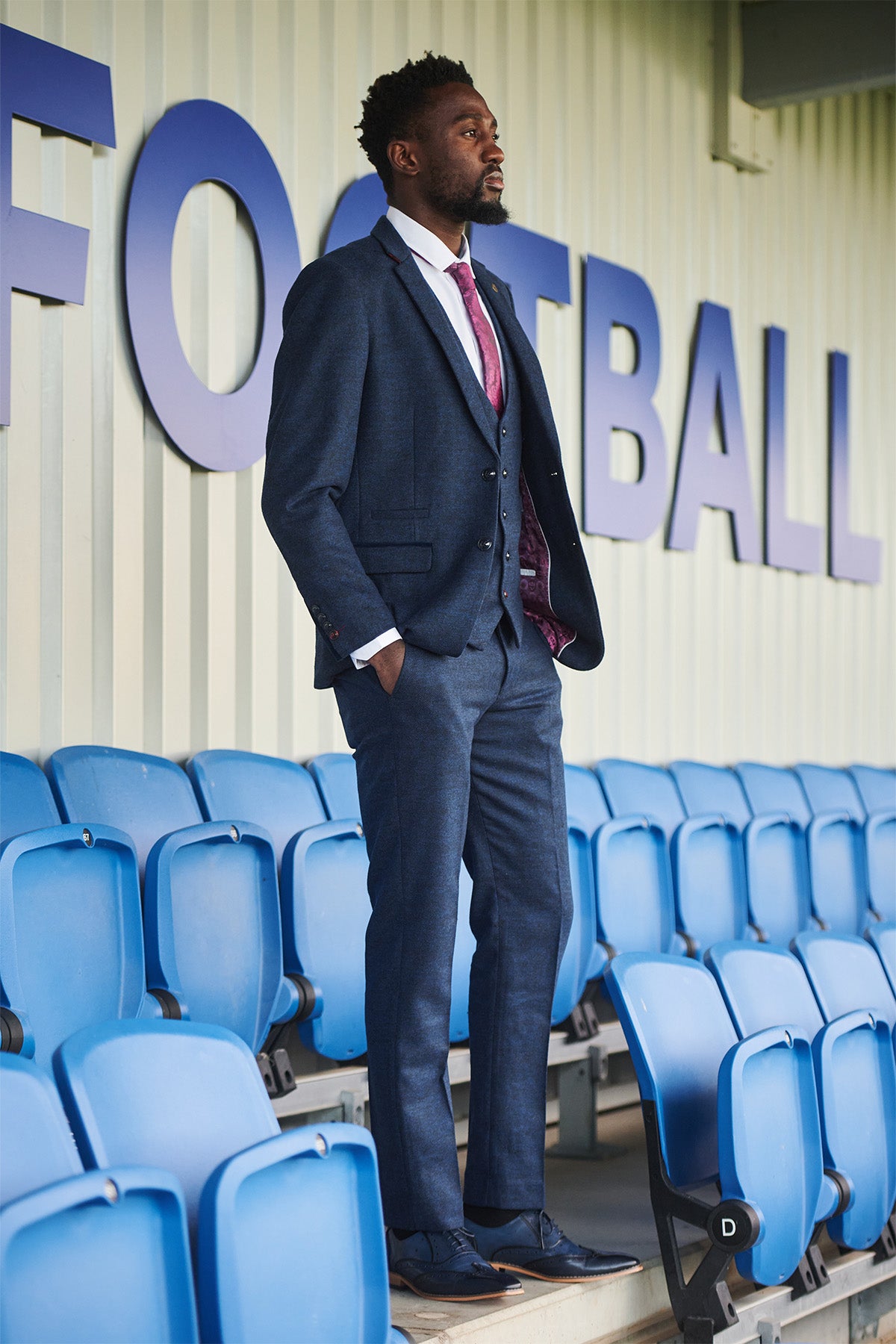 Leicester City F.C. Official MARLOW Navy Tweed Suit - Wilfred Ndidi Style | Premium Football Club Formal Wear for Matchdays, Weddings & Business Events