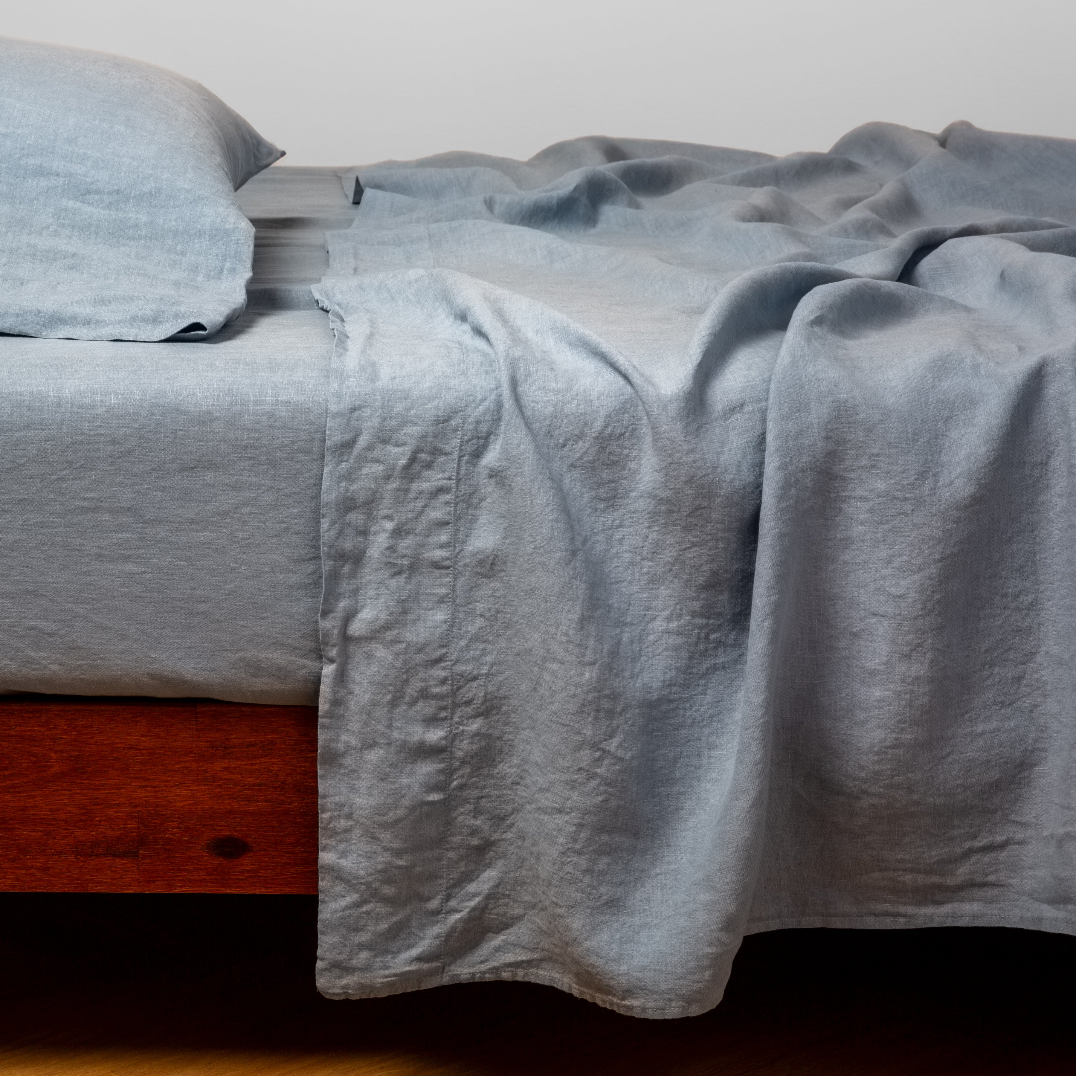 Premium 100% Linen Fitted Sheet - Queen Size, Deep Pocket, Breathable & Soft Bed Sheet Set - Perfect for Summer, Guest Rooms & Eco-Friendly Home Decor