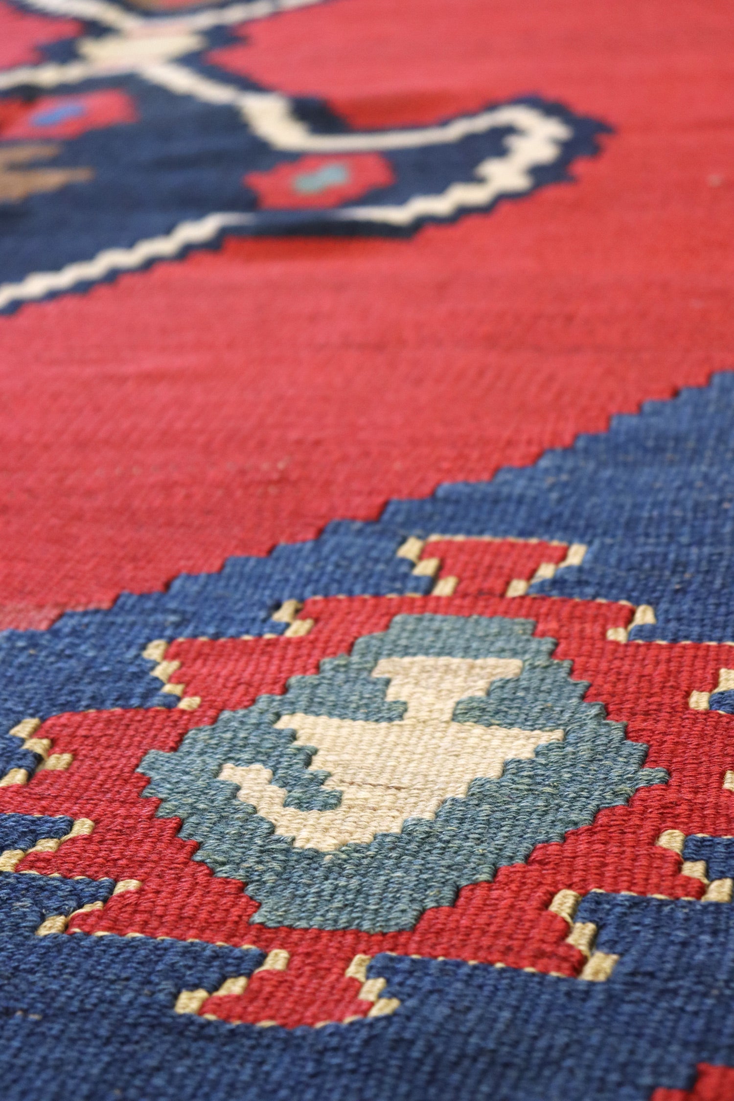 Handwoven Antique Bijar Tribal Rug - Traditional Persian Carpet for Home Decor, Living Room, Bedroom - J65832