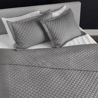 Luxury Diamond Quilted 3-Piece Microfiber Blanket Set - Ultra Soft & Warm Bedding Collection in Graphite Gray | Perfect for Bedroom, Sofa, and Gift Giving