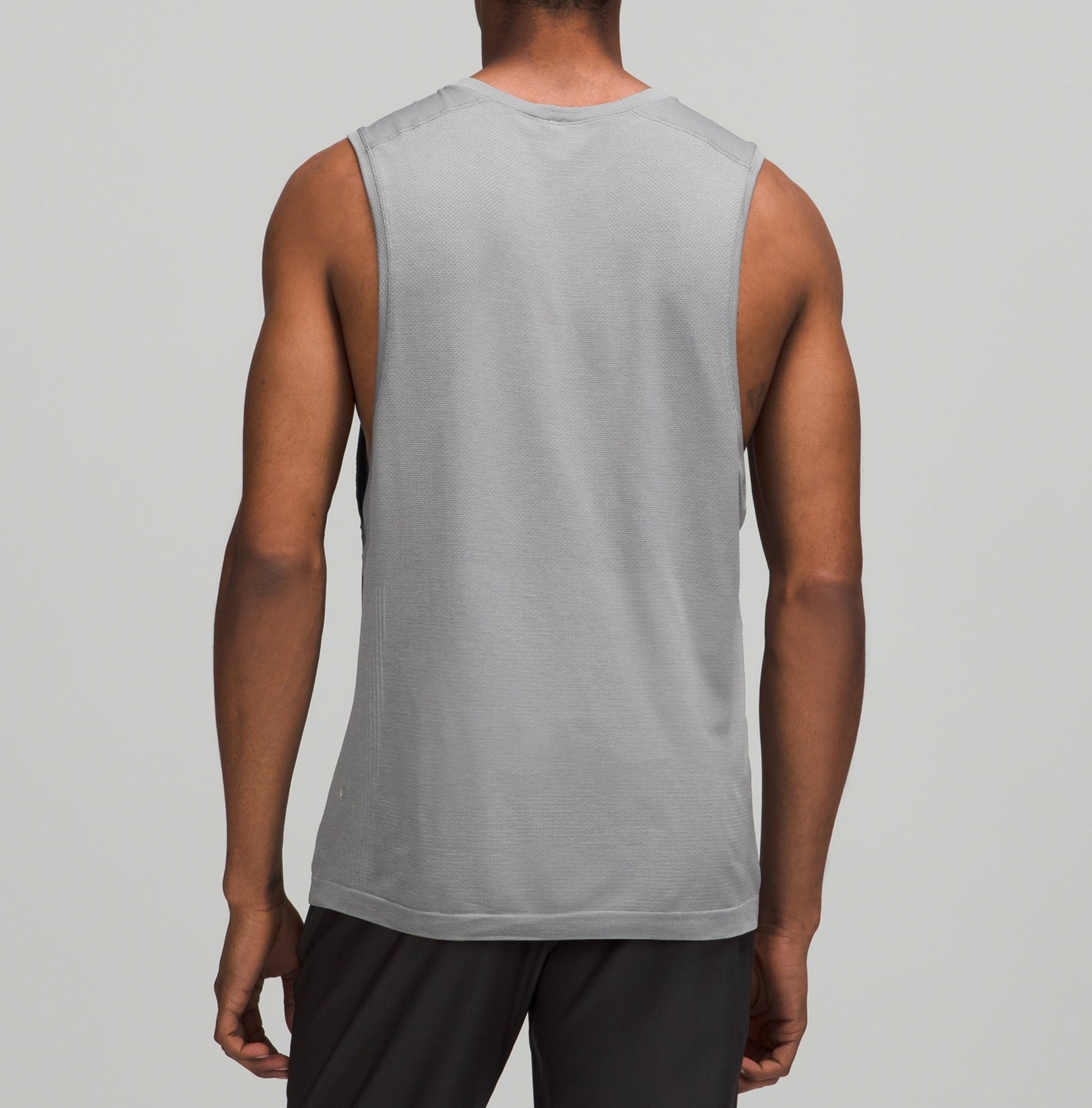 Lululemon Metal Vent Tech Sleeveless 2.0 Men's Workout Shirt - Moisture Wicking & Breathable for Gym, Running & Training
