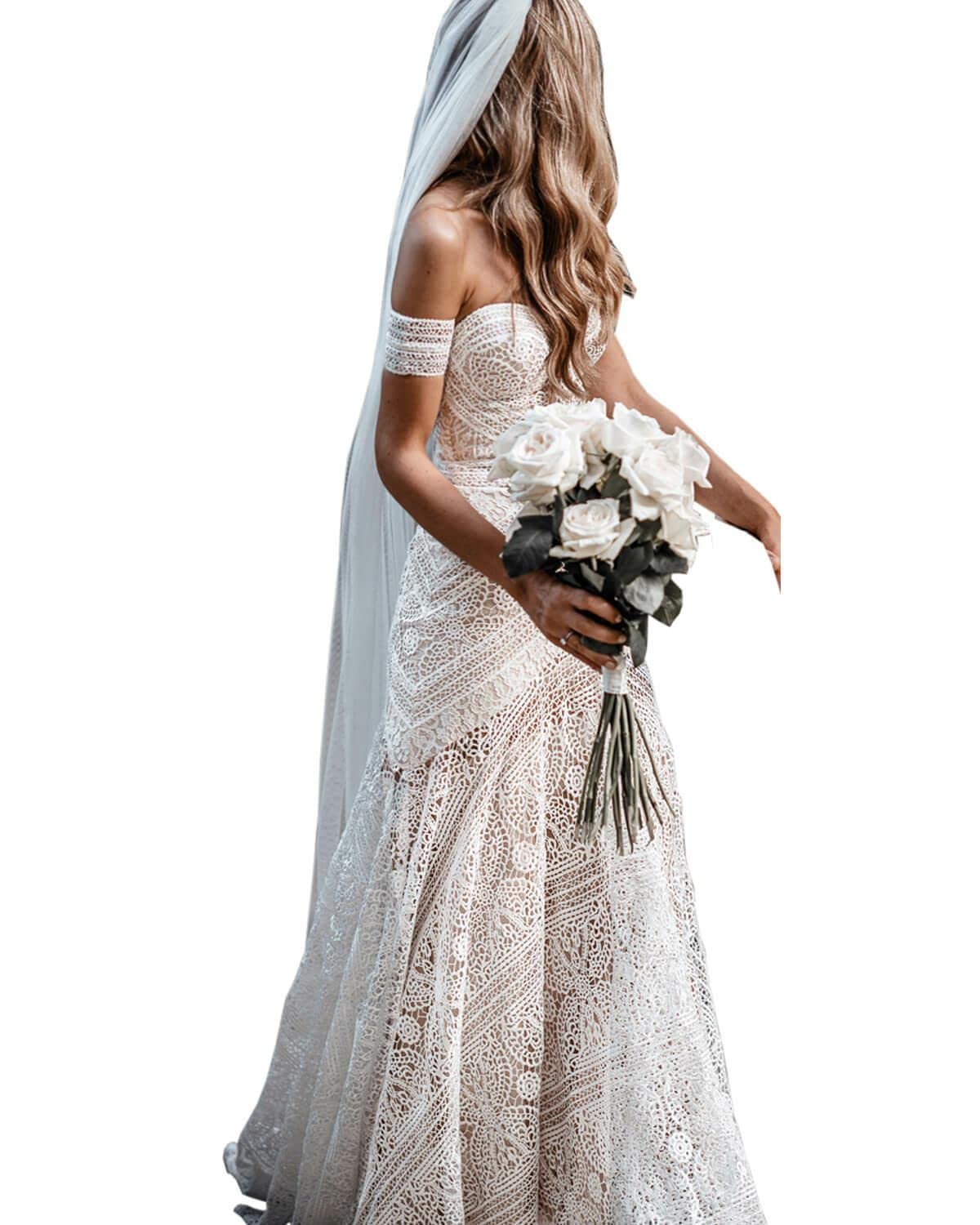 LIPOSA Women's Bohemian Wedding Dress with Detachable Arm Bands - Sweetheart Neckline Mermaid Lace Bridal Gown for Beach, Outdoor, and Vintage Theme Weddings