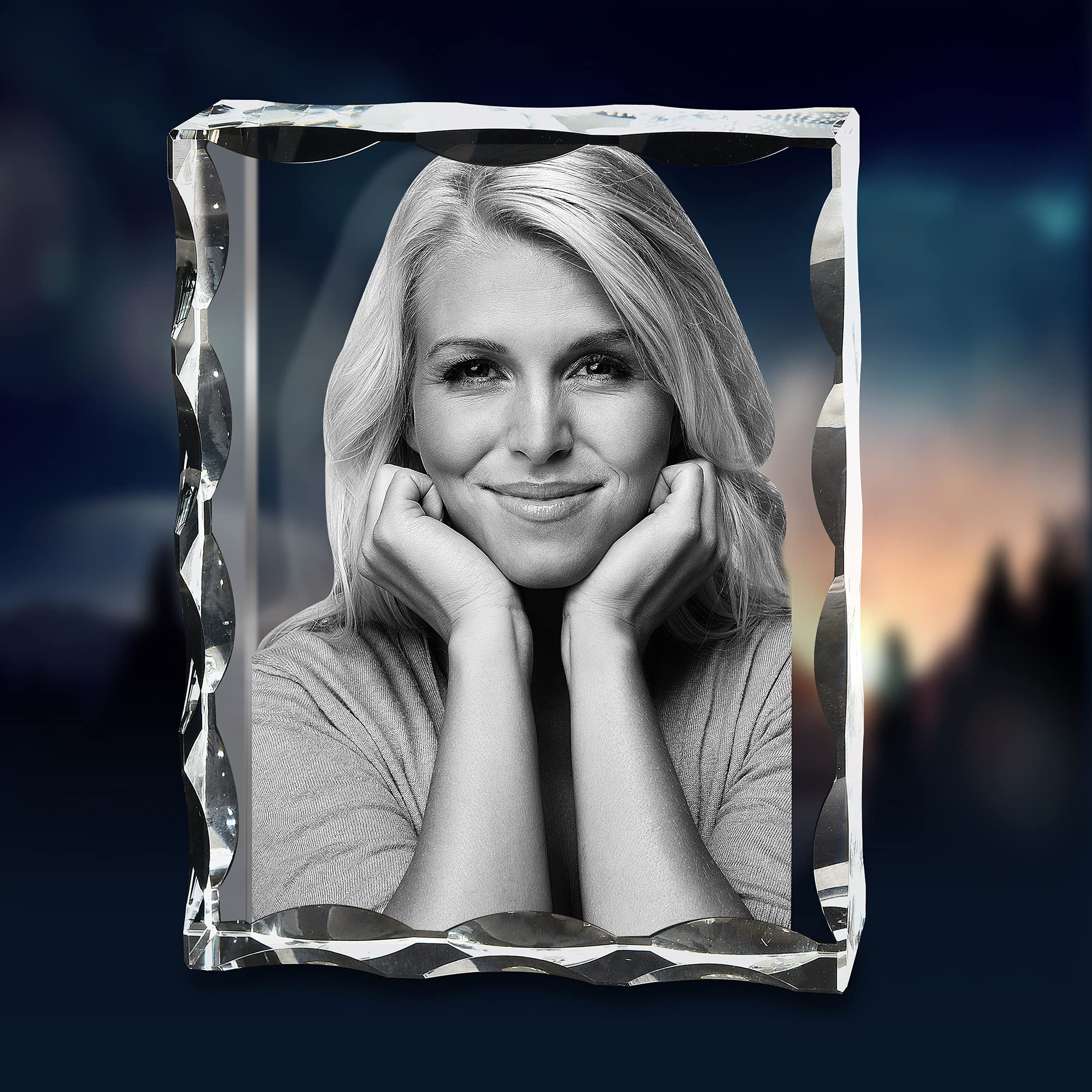 3D Personalized Custom Engraved Crystal Photo - Unique Memorial Keepsake Gift for Birthday, Wedding, Mother's Day, Valentine's & Christmas | Small Landscape Size | Perfect for Home Decor, Office Display & Special Occasions