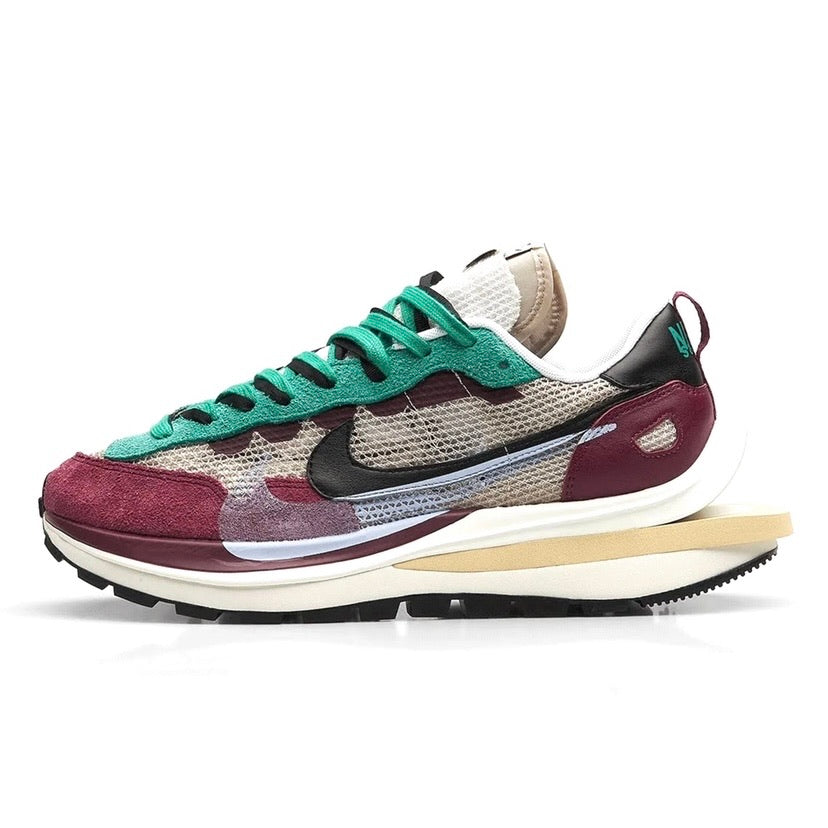 Nike Sacai x Vaporwaffle String Black Villain Red Sneakers - Stylish Running & Casual Shoes for Men & Women | Perfect for Streetwear, Gym & Everyday Wear