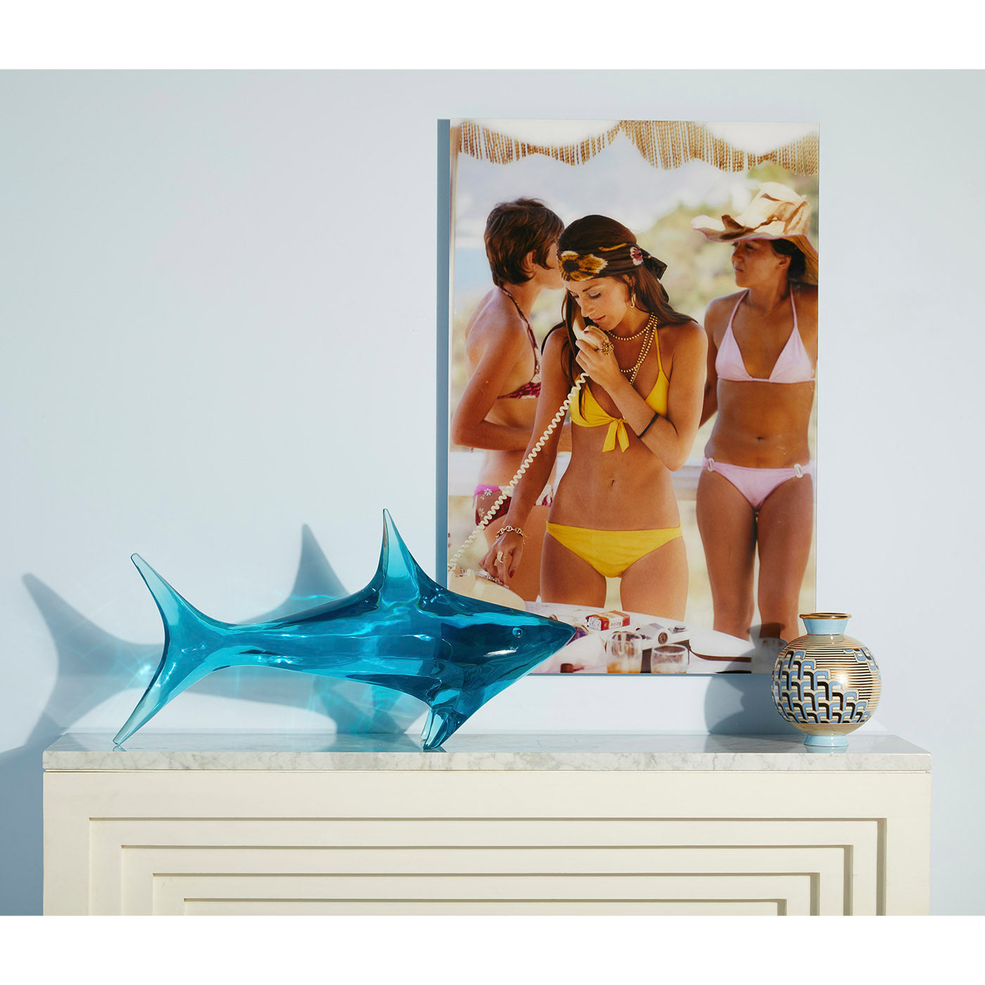 Acrylic Shark Figurine - Handcrafted Decorative Ocean Animal Sculpture for Home, Office & Aquarium Decor | Perfect Gift for Shark Lovers & Marine Life Enthusiasts