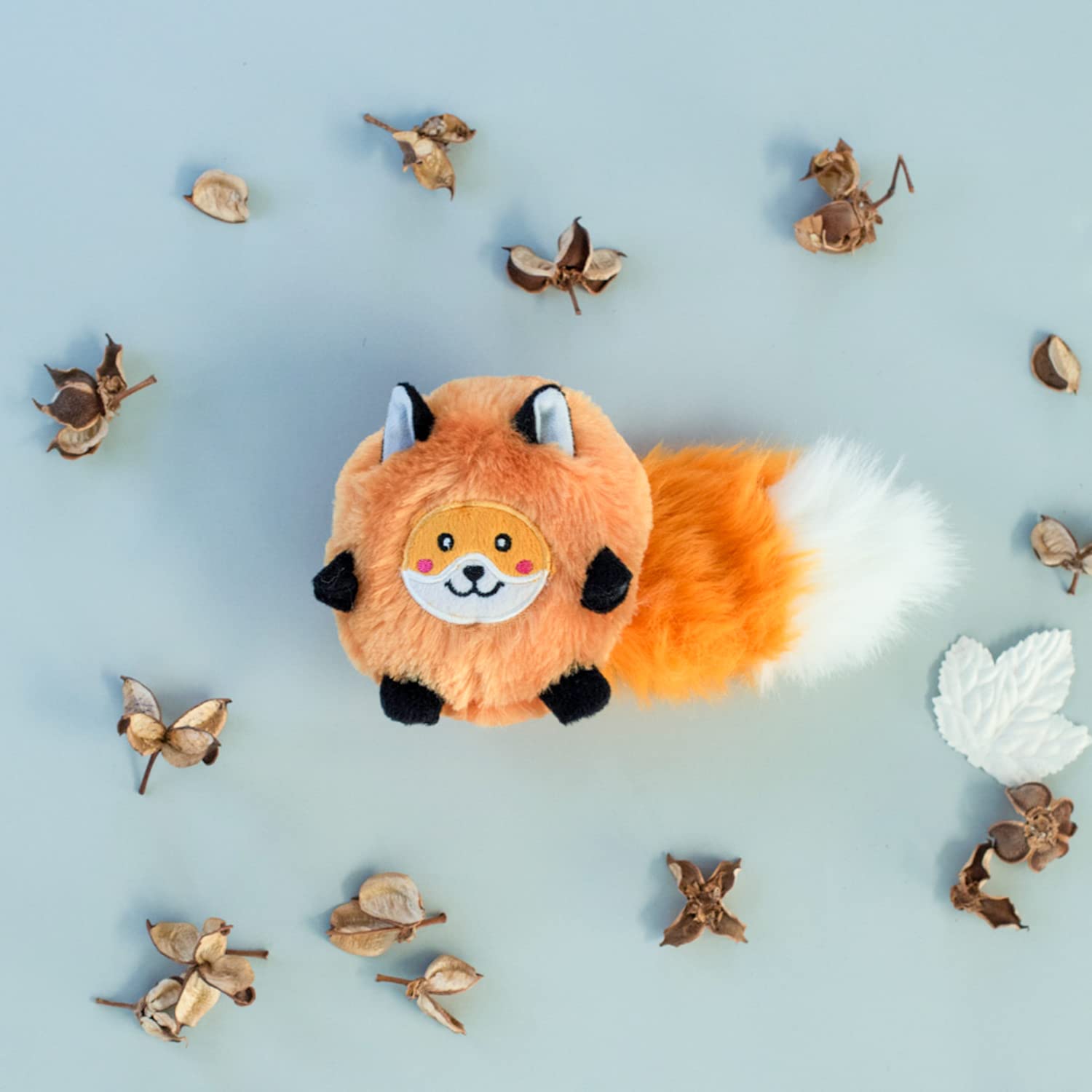 ZippyPaws Squeaky No-Stuffing Plush Dog Toy - Fox Design, Interactive Bushy Tail for Playtime | Perfect for Indoor & Outdoor Fetch, Training, and Chewing Fun